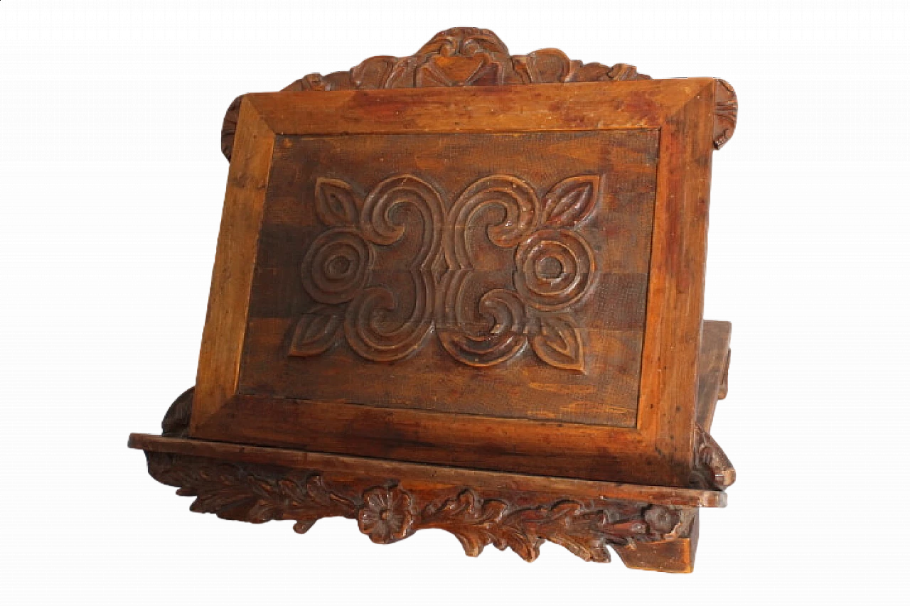 Leggio da tavolo in legno con intagli, '800 19