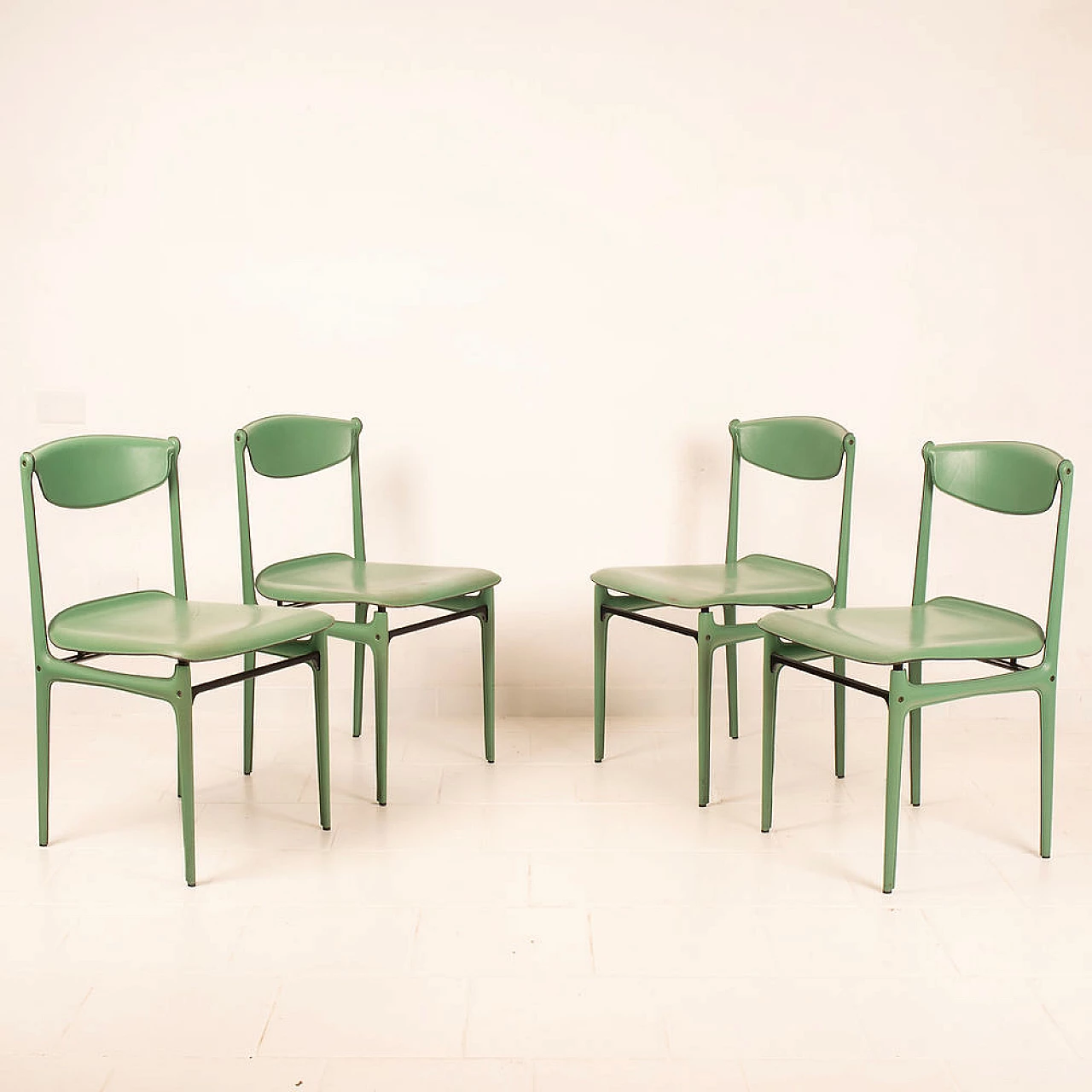 4 Green leather chairs by Tito Agnoli for Matteo Grassi, 1980s 1