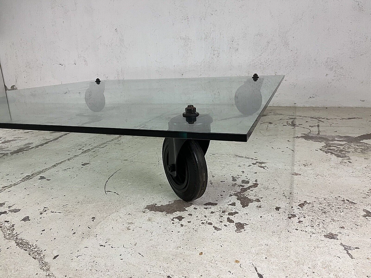 Glass coffee table by Gae Aulenti for Fontana Arte, 1970s 14