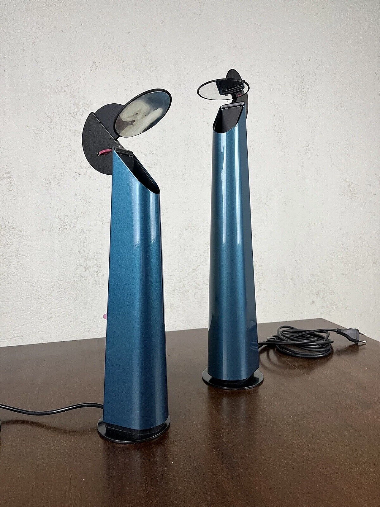 Pair of Gibigiana lamps by Achille Castiglioni for Flos, 1980s 13