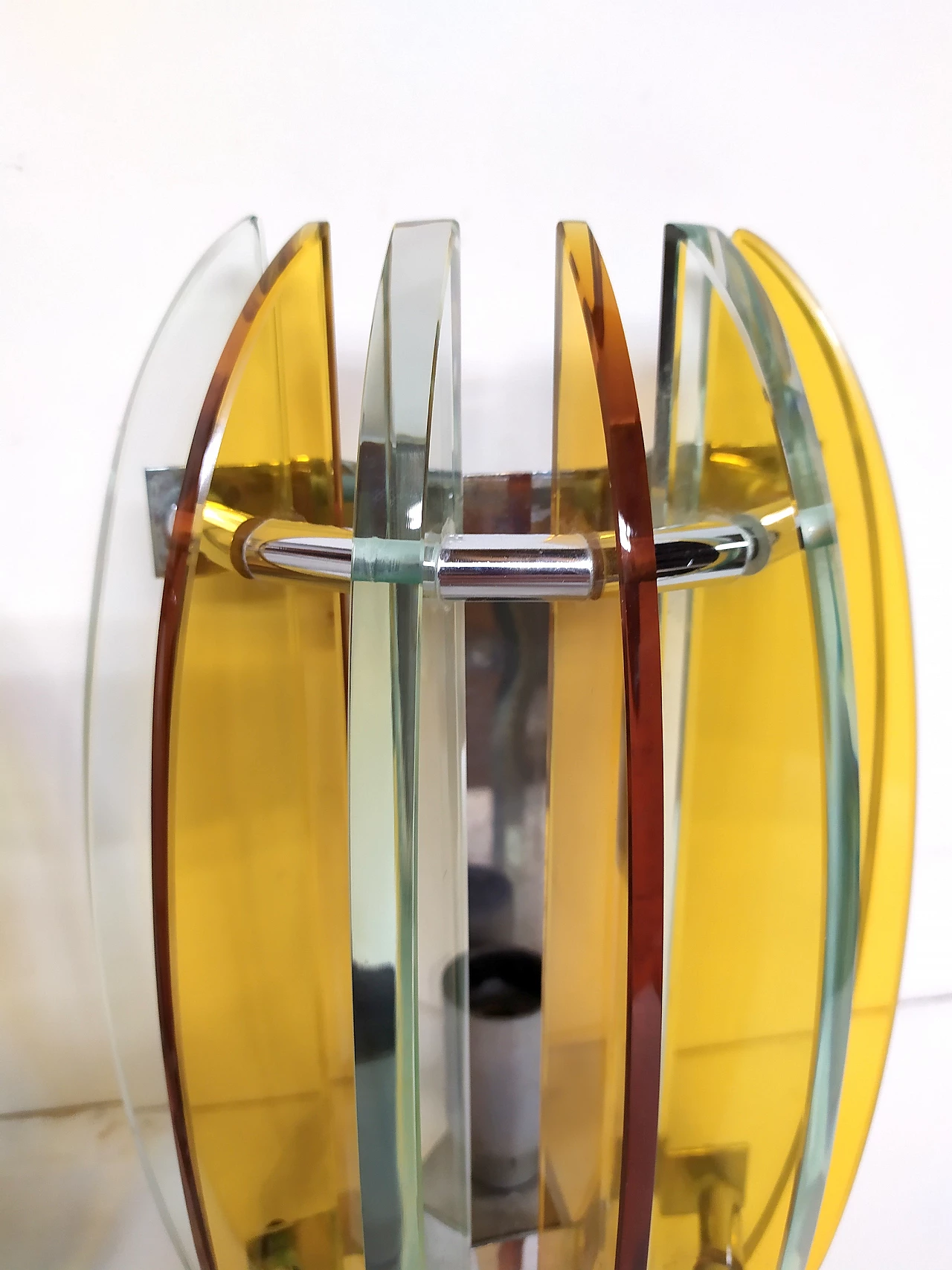 Coppia di applique in vetro e metallo di Veca, anni '70 10