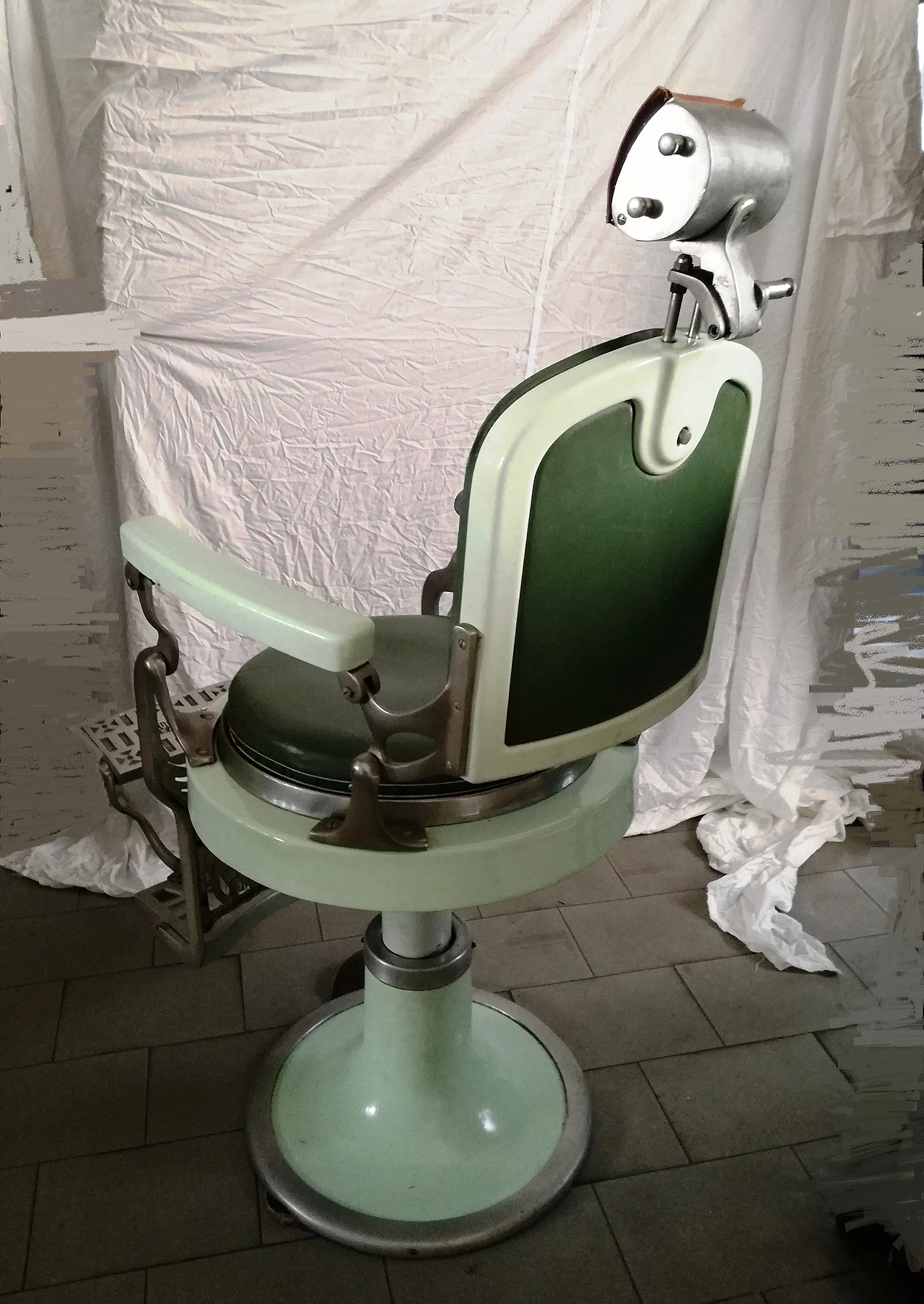 Aluminium, skai and ceramic barber's chair, 1930s 5