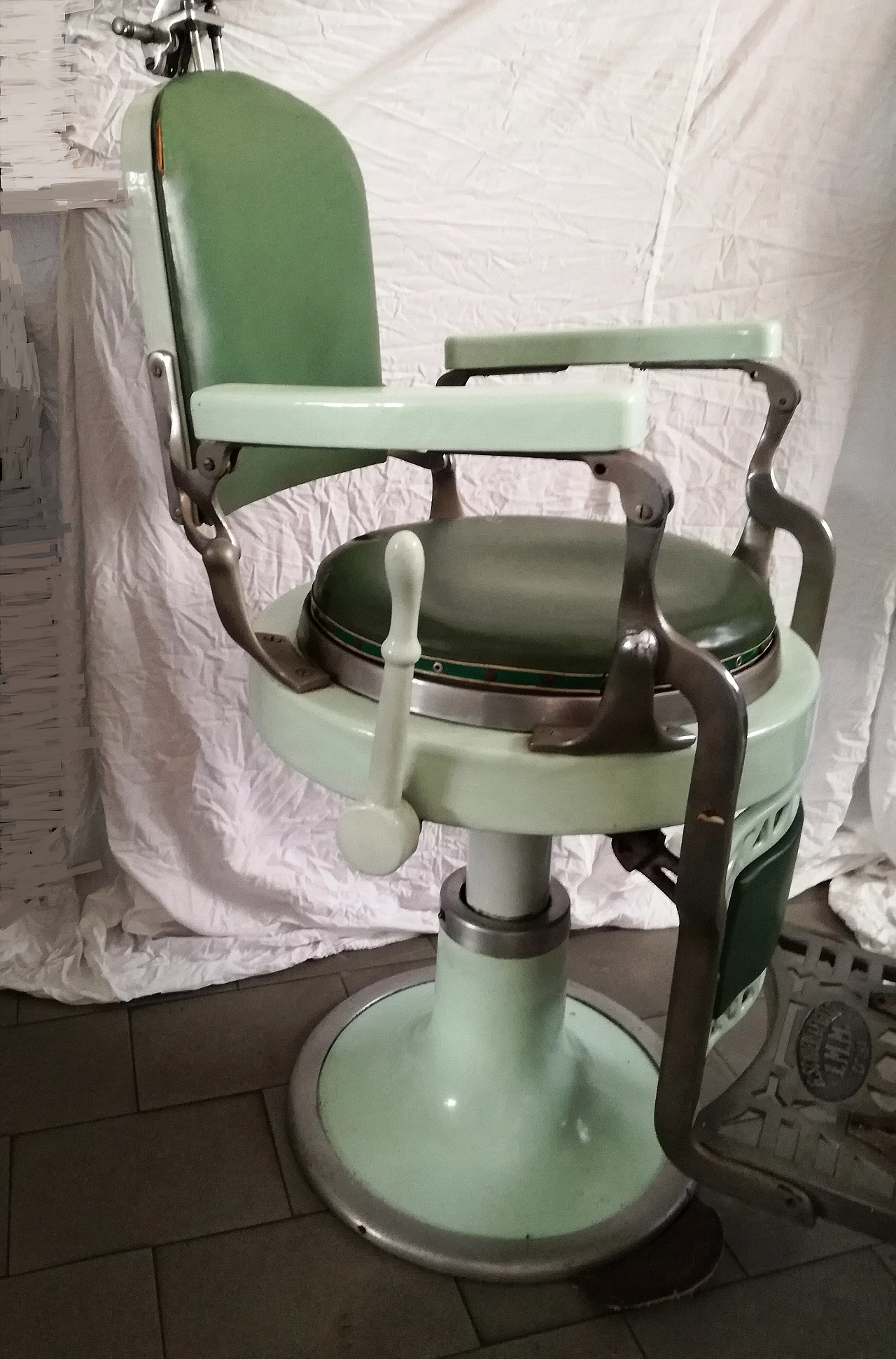 Aluminium, skai and ceramic barber's chair, 1930s 9