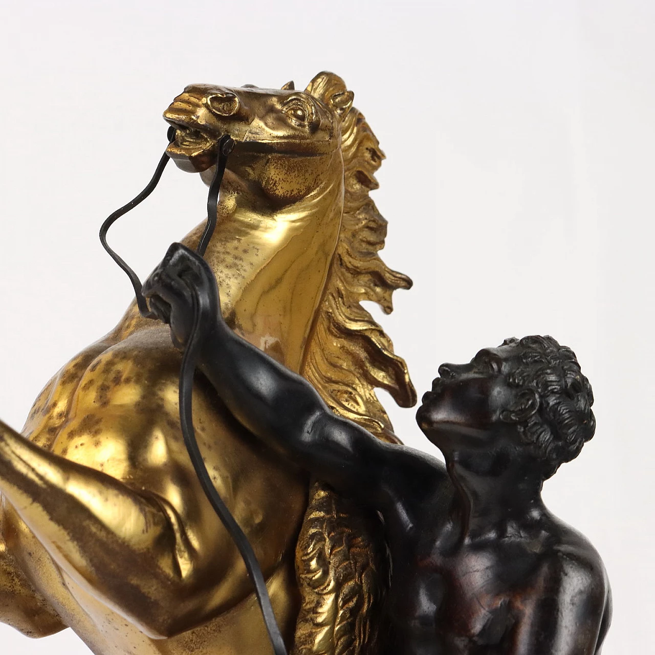 Bronze sculpture of tamer with horse, in Coustou's style, 19th century 3