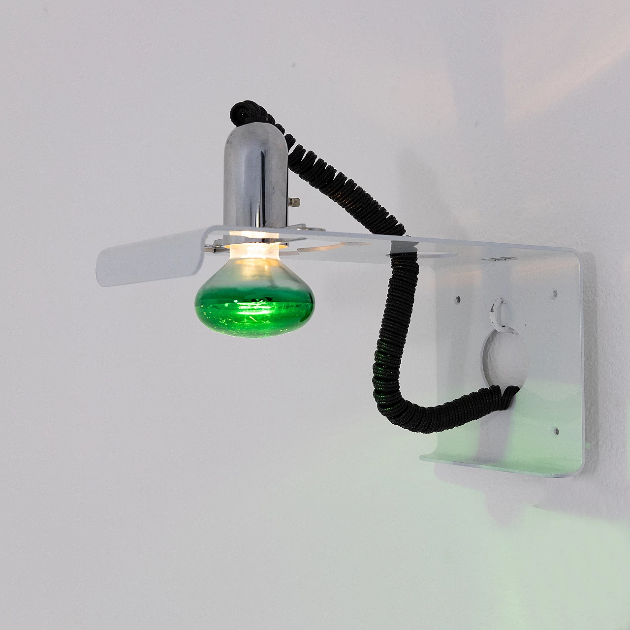 Applique Squadra bianca di Ezio Didone per Valenti, anni '70 7