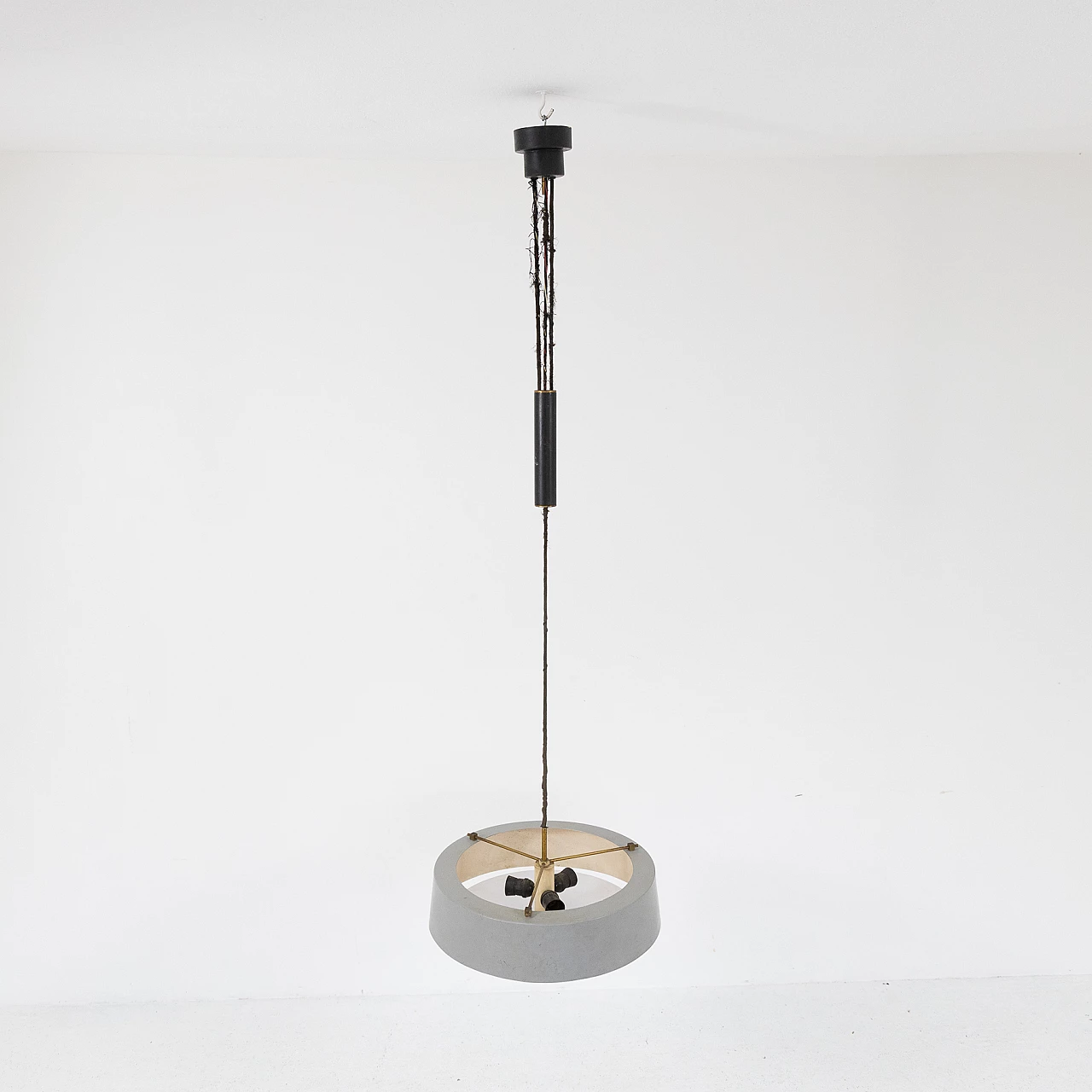 Lampadario saliscendi in metallo e plexiglass, anni '50 7