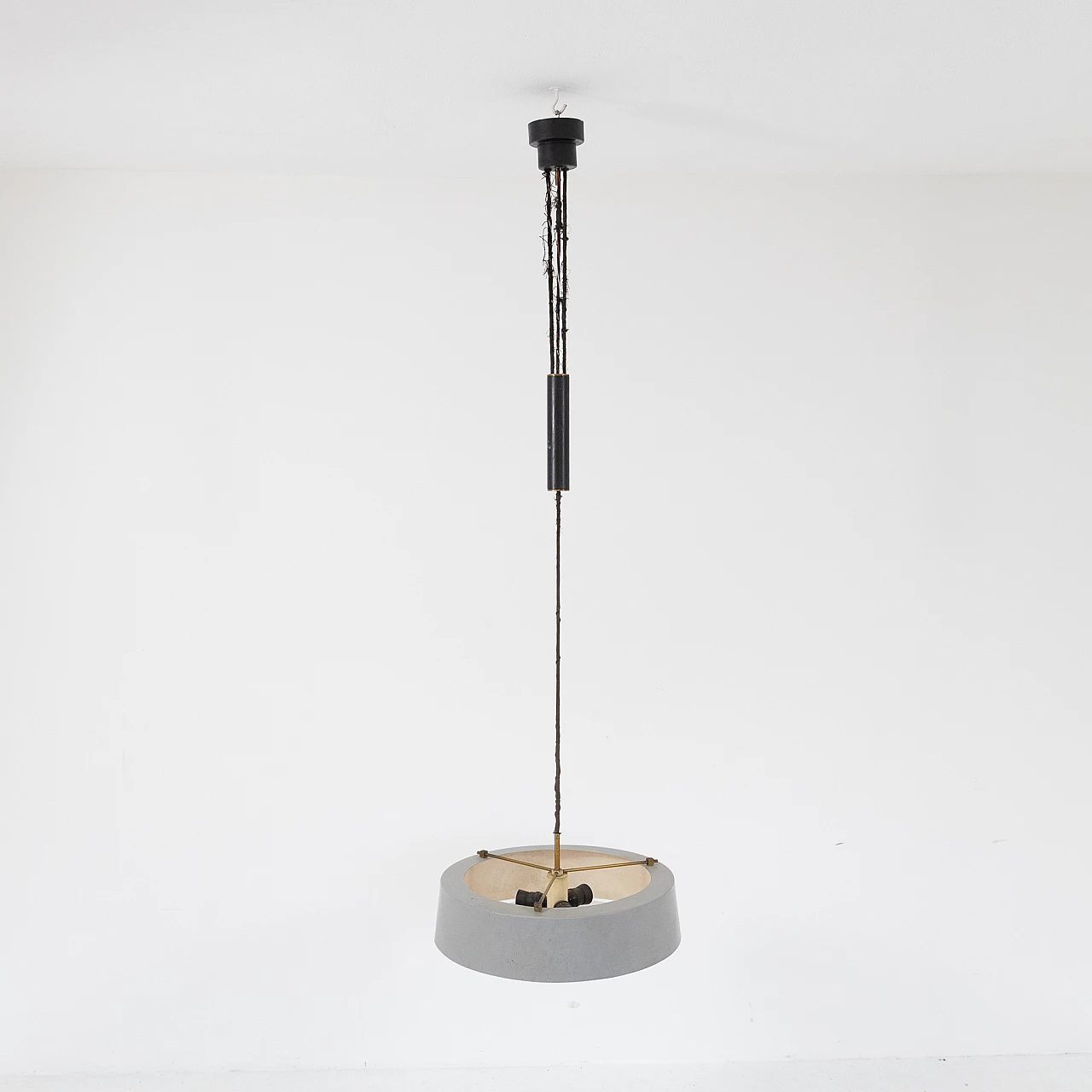 Lampadario saliscendi in metallo e plexiglass, anni '50 9