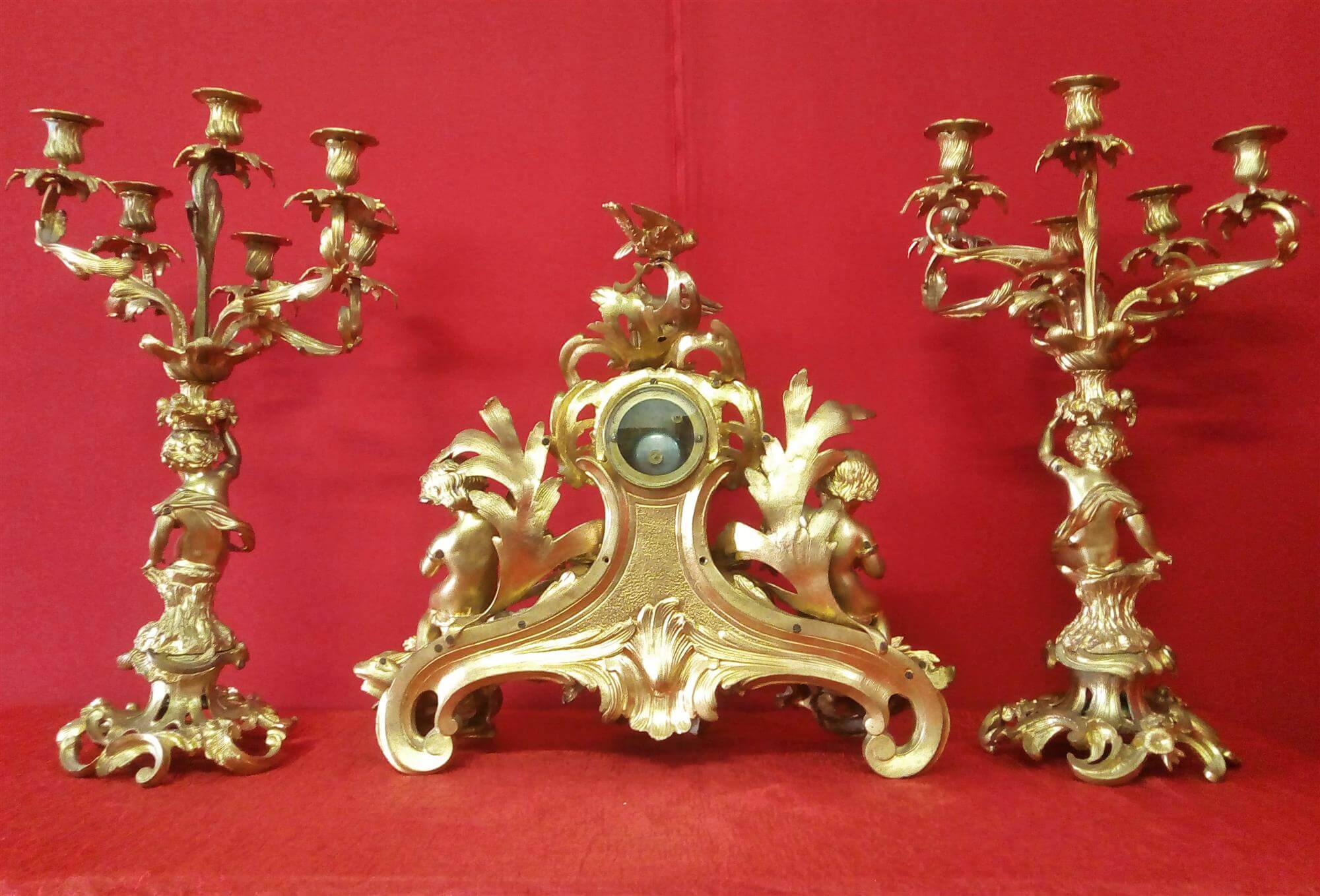 Trittico Orologio D'appoggio In Bronzo Dorato
