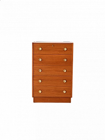 Chest of drawers in teak with rounded brass handles, 1950s