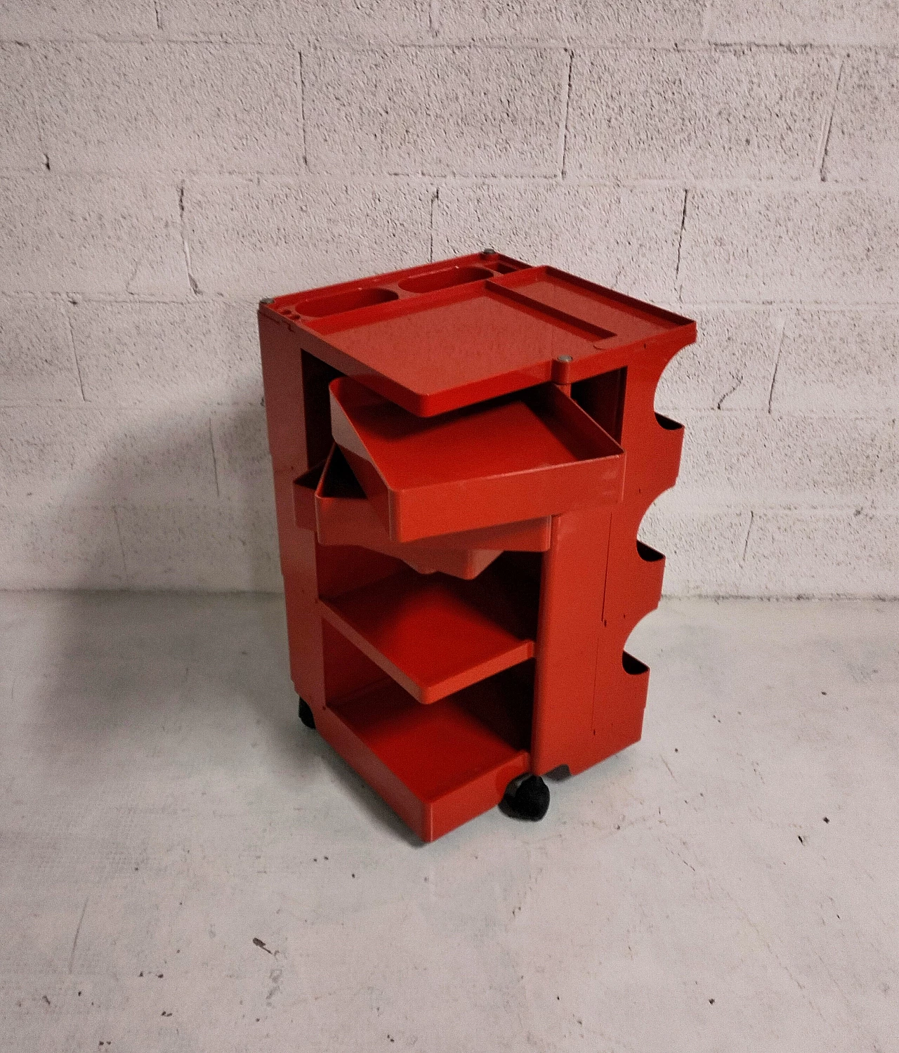 Carrello Boby rosso di Joe Colombo per Bieffeplast, anni '70 8