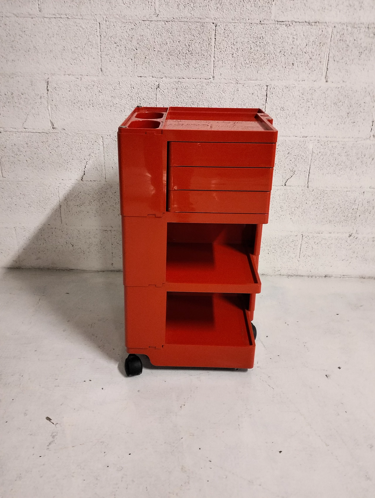 Carrello Boby rosso di Joe Colombo per Bieffeplast, anni '70 10