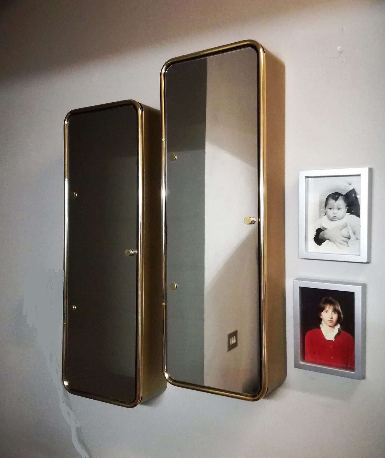 Coppia di specchi contenitore di Jean Pierre Design, anni '70 20