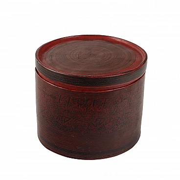 Red cylindrical betel box in lacquered wood