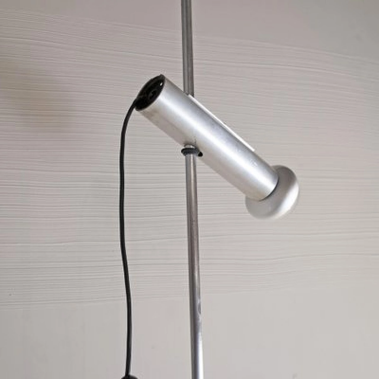 1074 floor lamp by Gino Sarfatti for Arteluce, 1950s 3