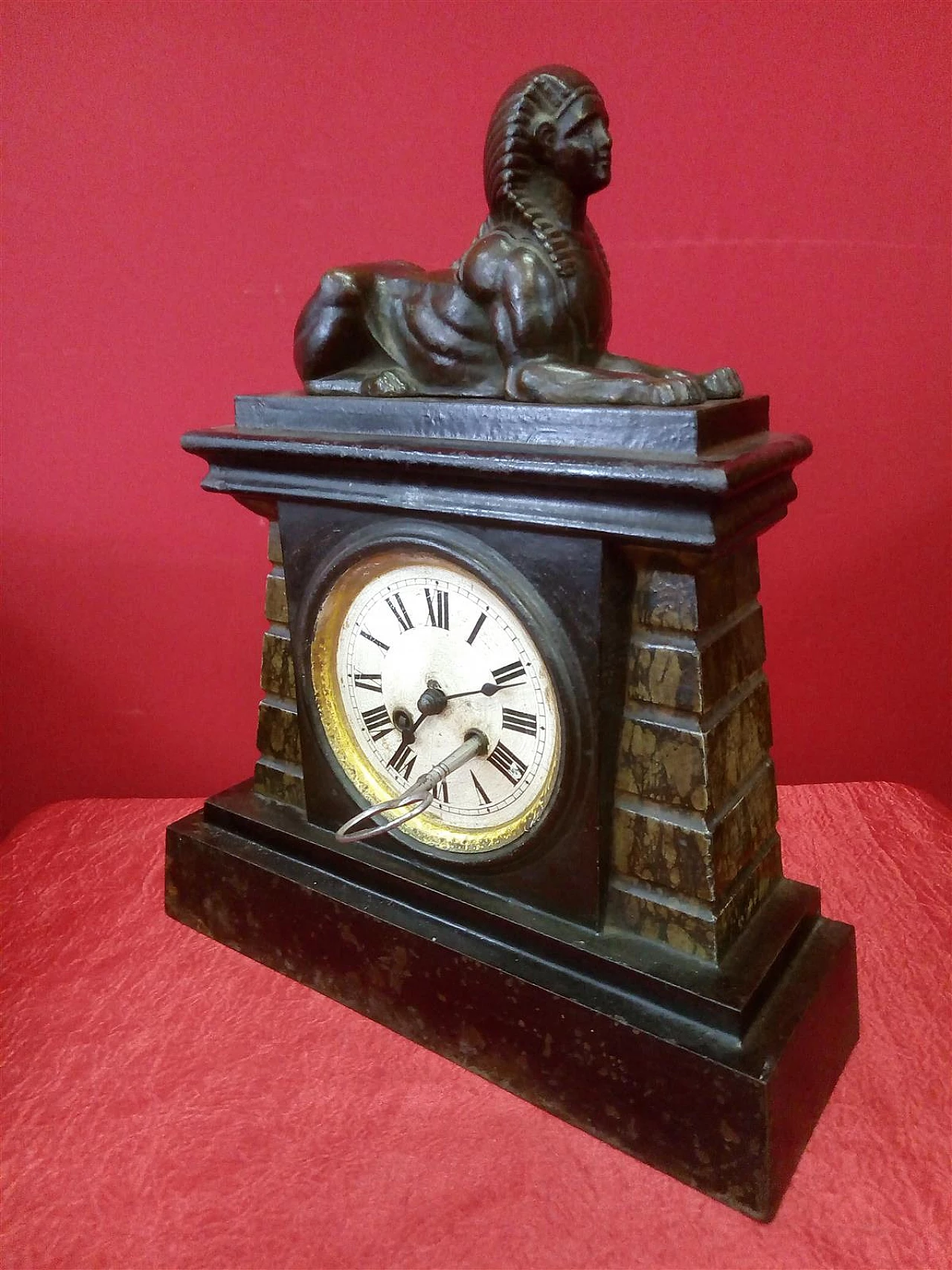 Metal pendulum clock with sphinx, early 20th century 1