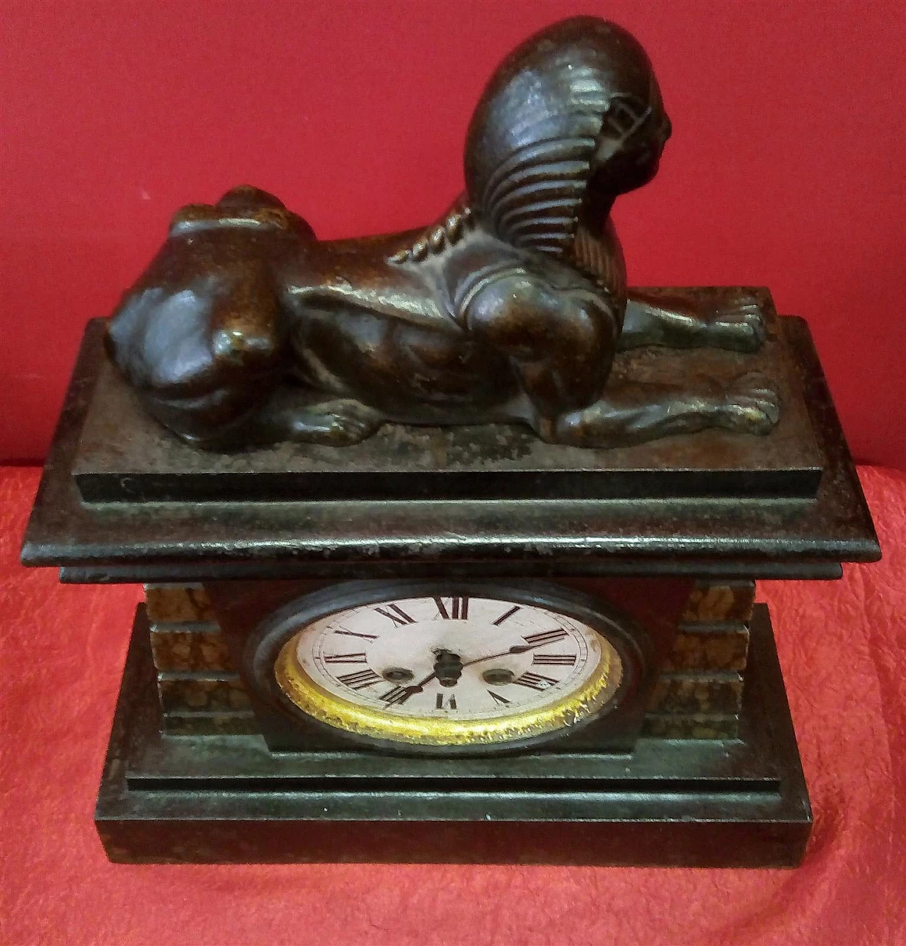 Metal pendulum clock with sphinx, early 20th century 5