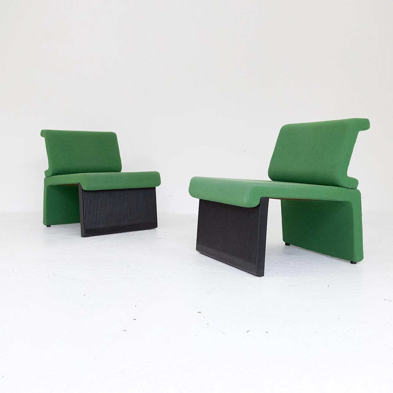 Pair of black plastic and green fabric armchairs, 1980s 2