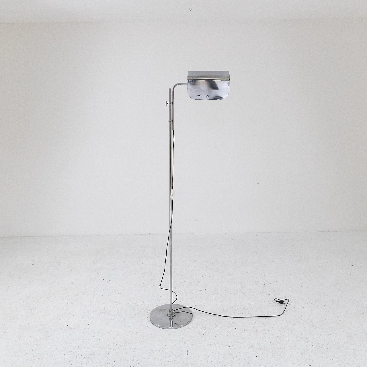 Chromed metal adjustable floor lamp, 1970s 2
