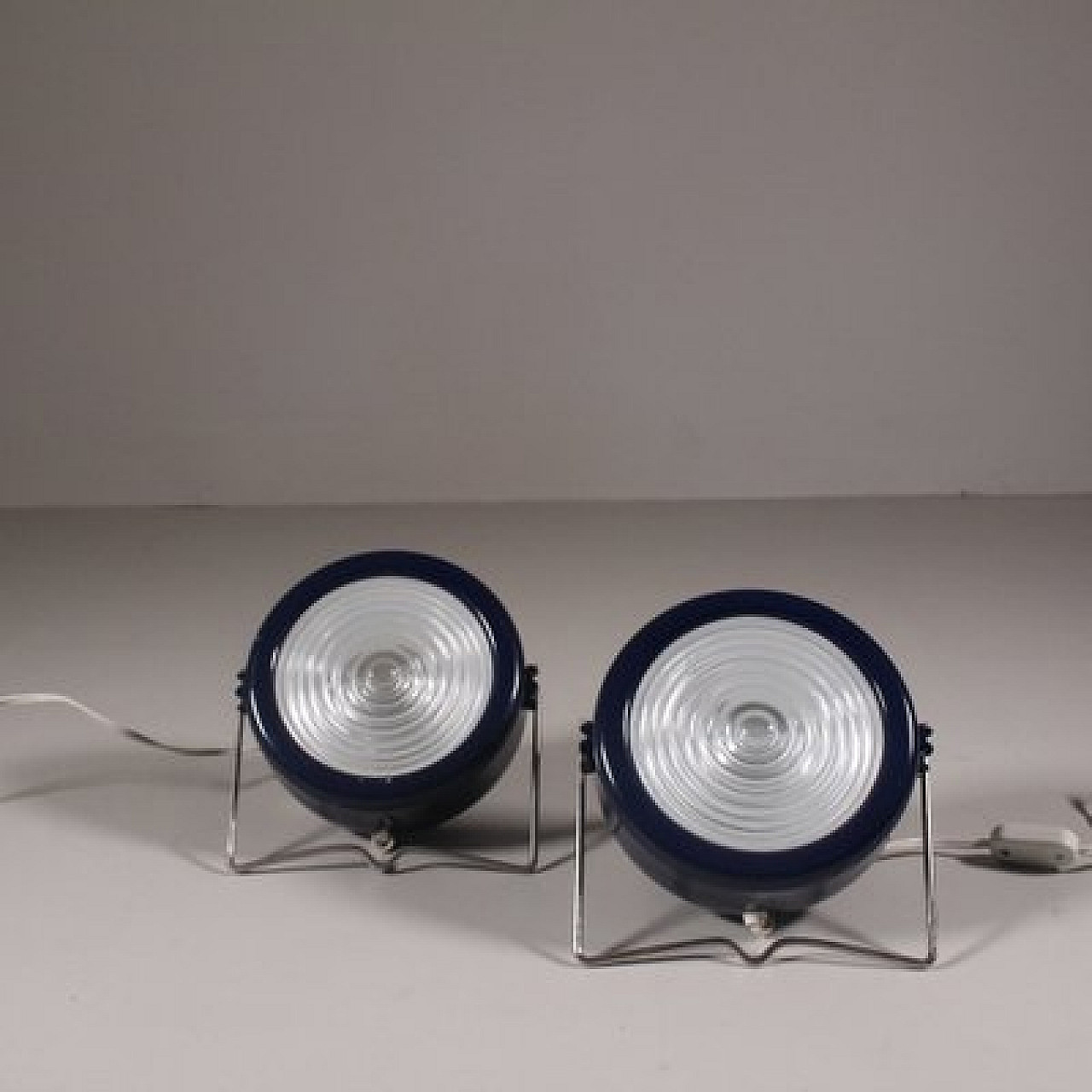 Pair of Sciuko lamps by the Castiglioni brothers for Flos, 1960s 1