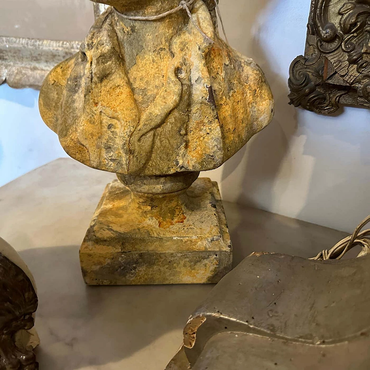 Bust of young boy in patinated wood, early 20th century 3