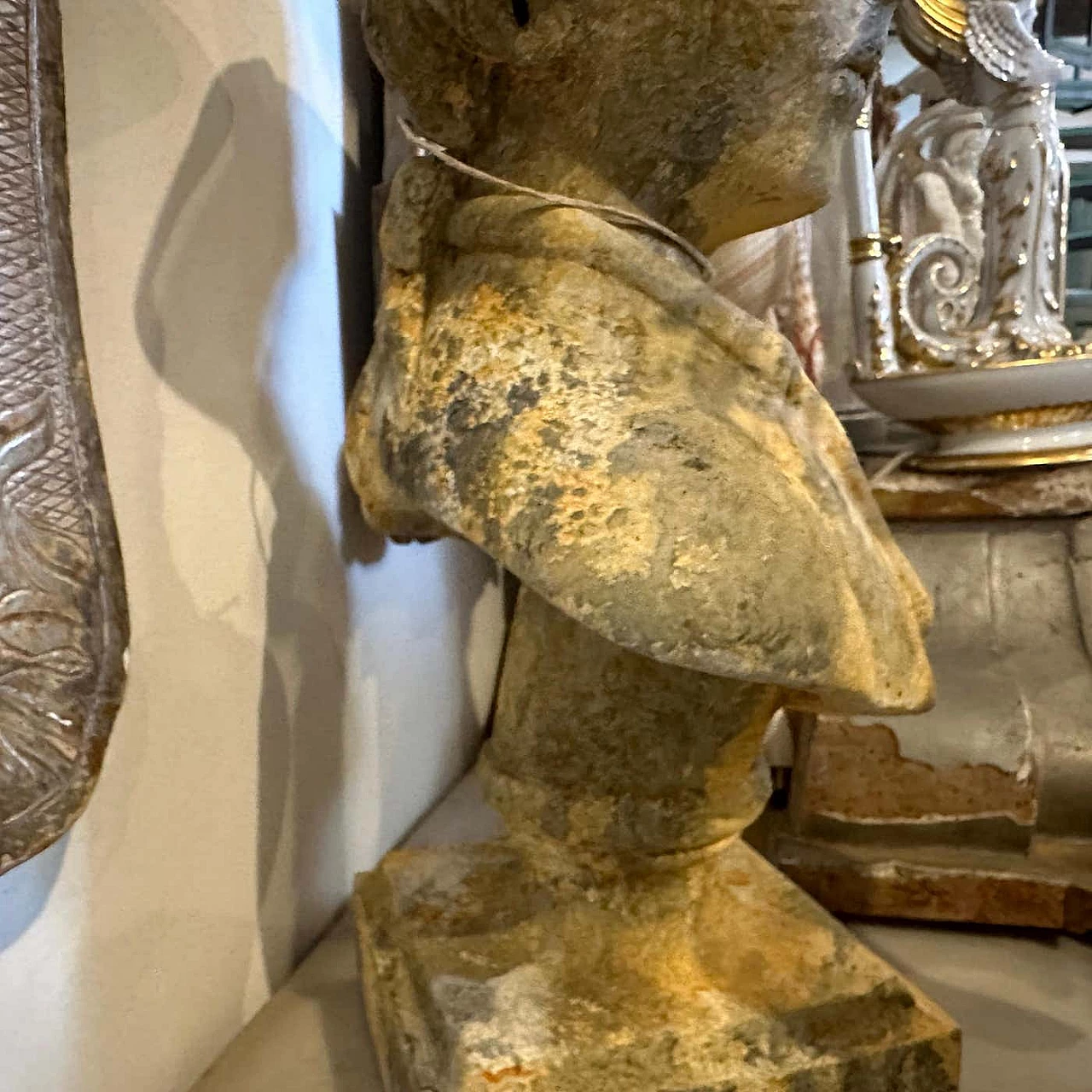 Bust of young boy in patinated wood, early 20th century 9