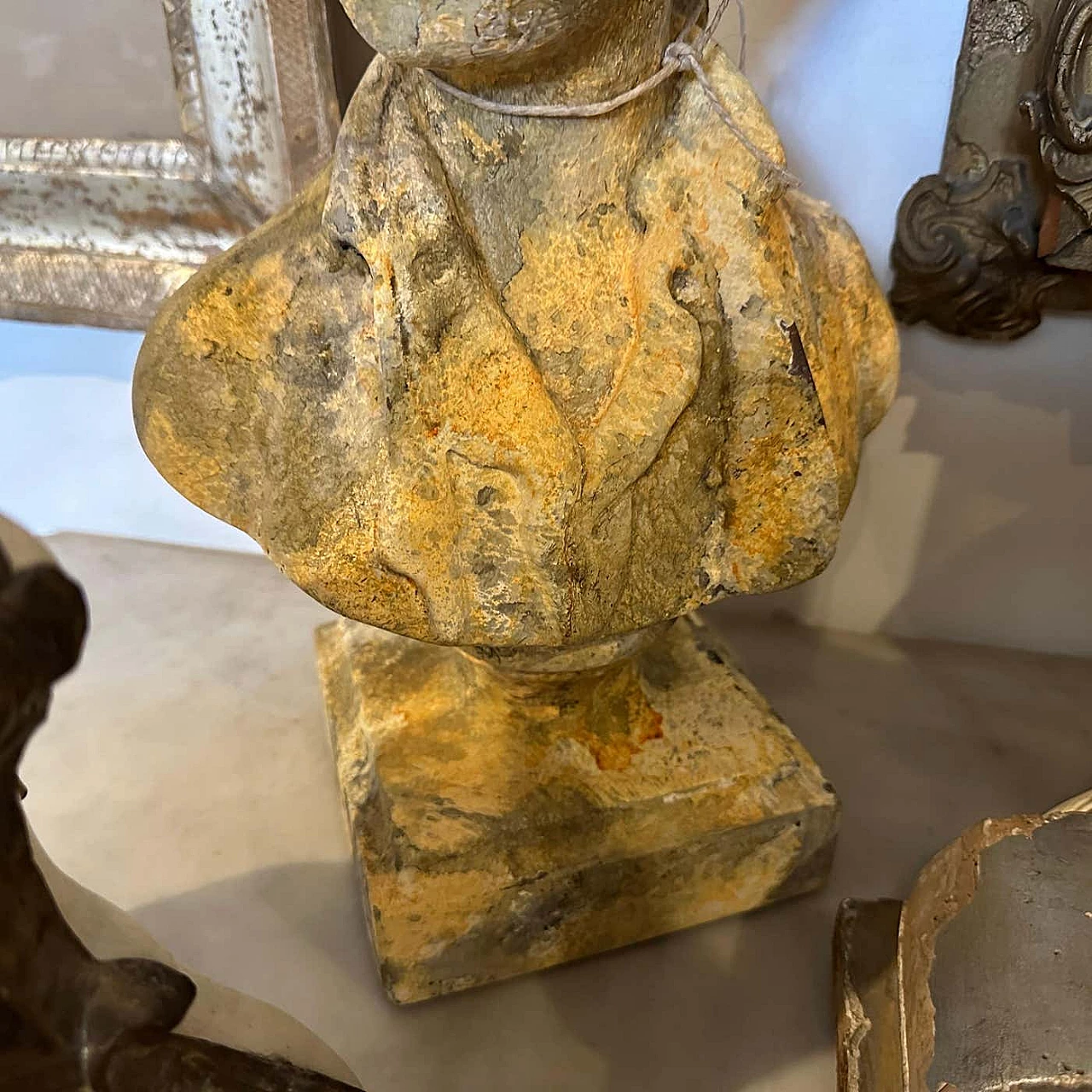 Bust of young boy in patinated wood, early 20th century 10