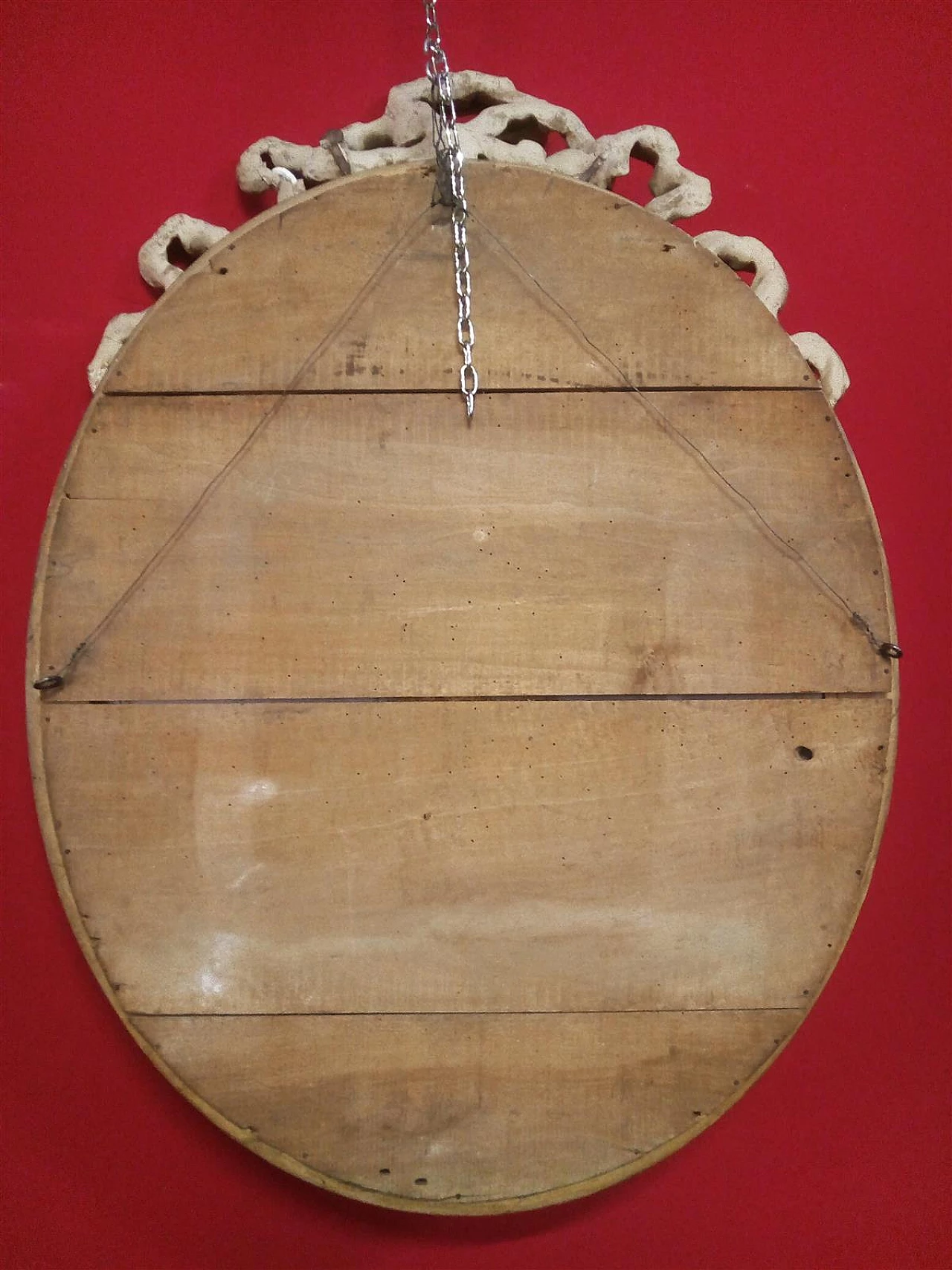 Specchio ovale in legno e gesso dorati con nodo d'amore, metà '800 6