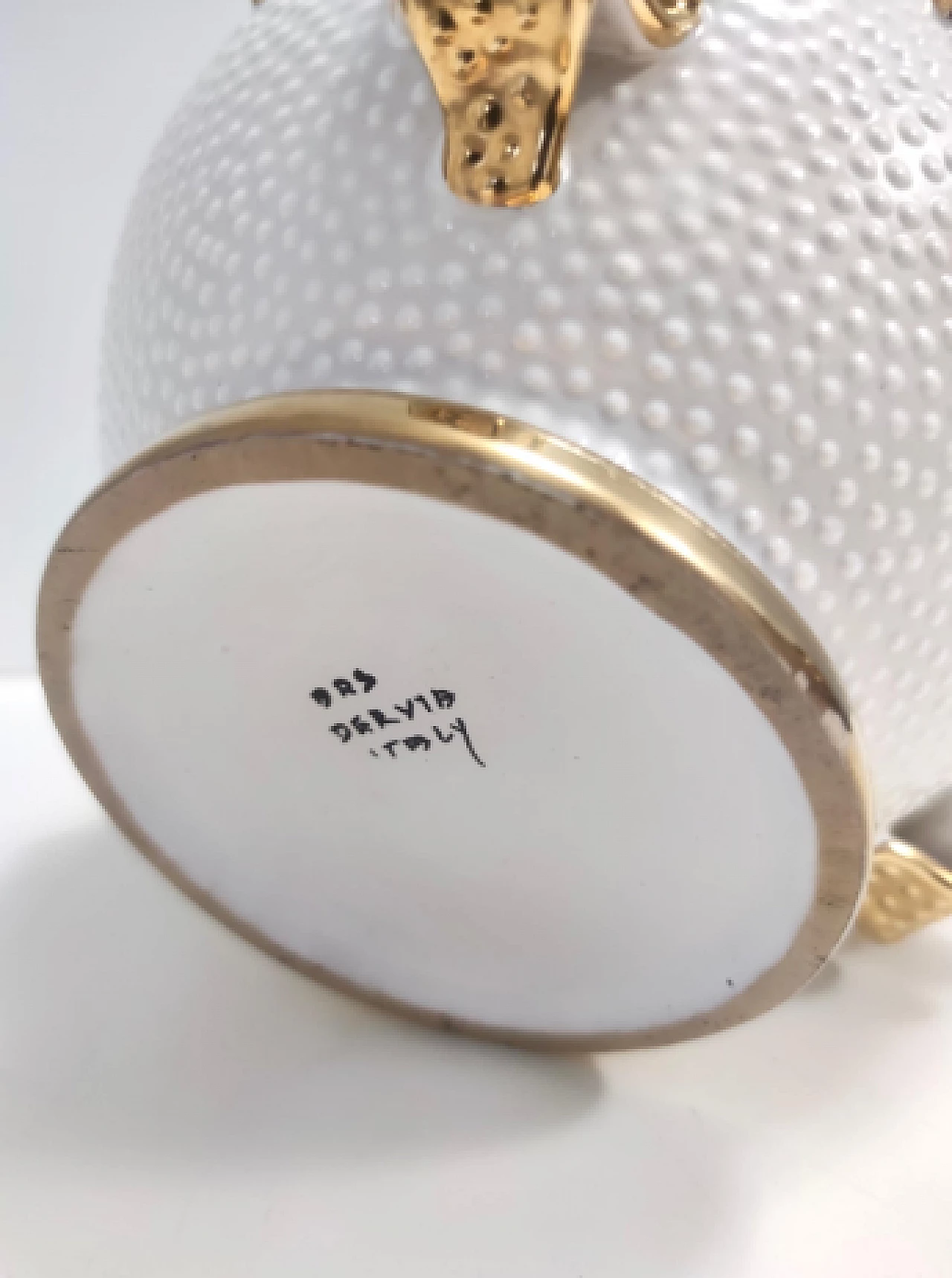 Vaso in terracotta Deruta smaltata e dorata, anni '50 13