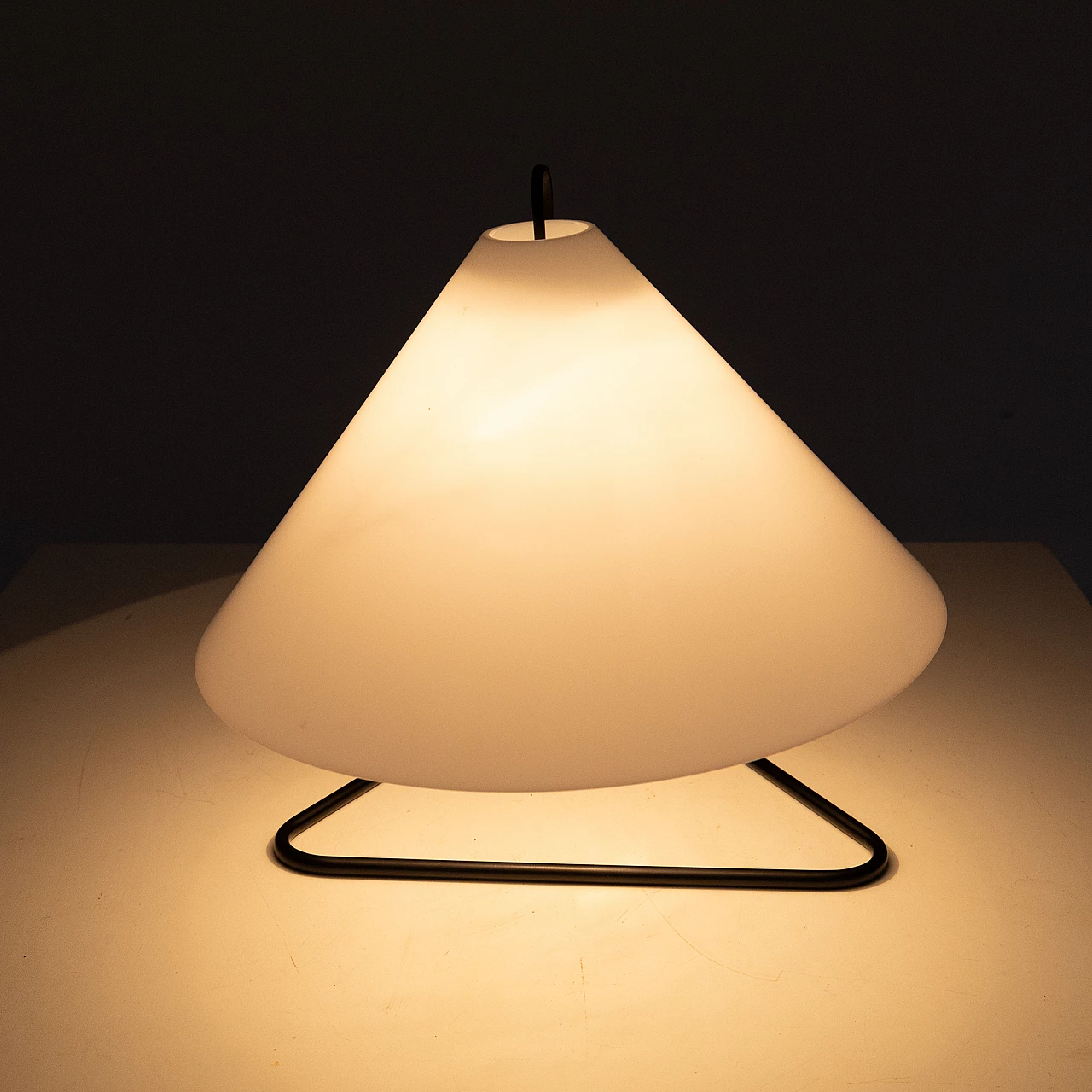Lampada da tavolo di Paolo Tilche per Arform, anni '50 11