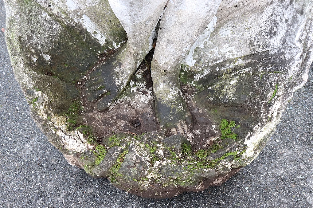 Venere, scultura in mix di cemento, marmo e pietra, anni '20 6