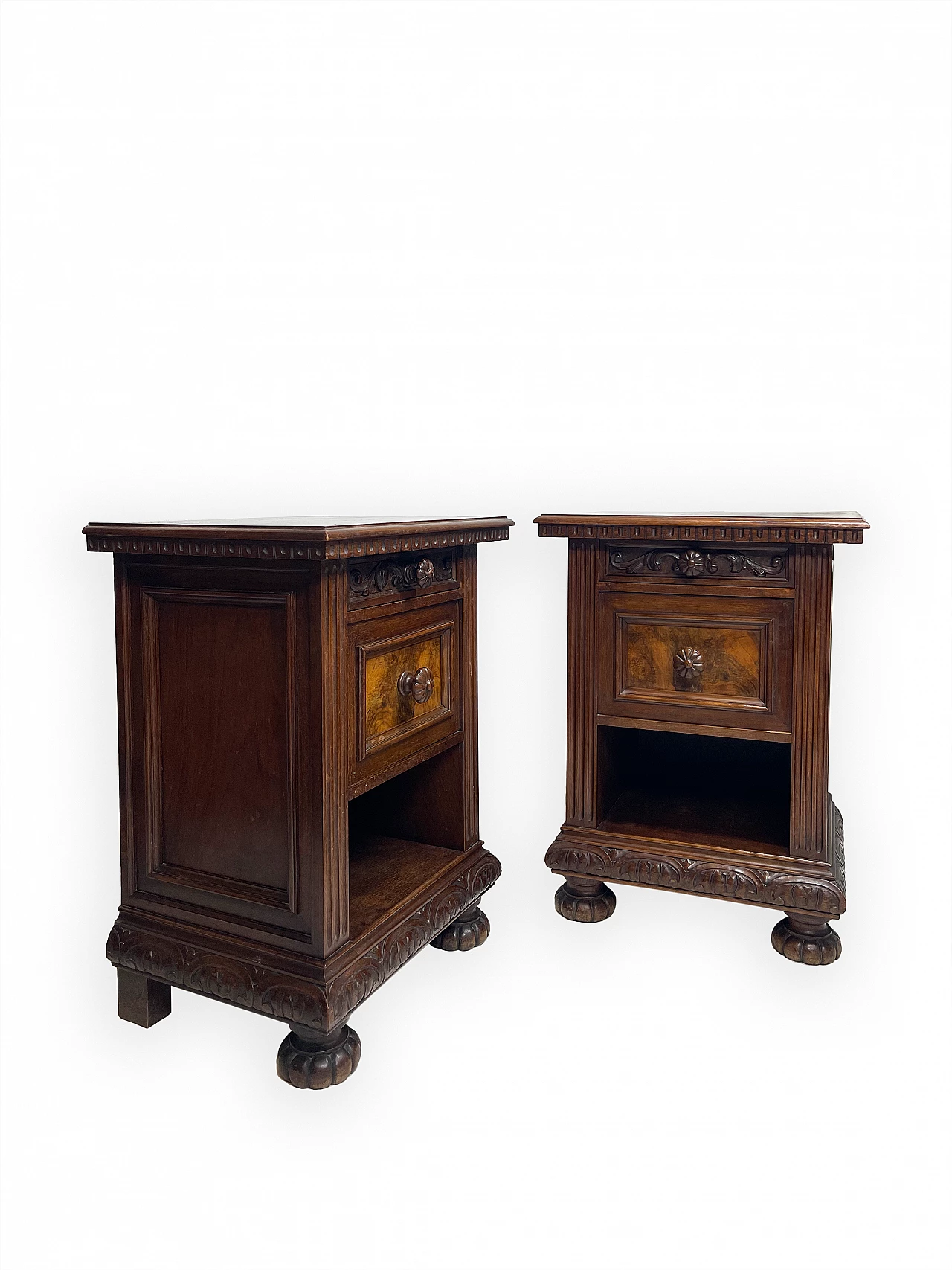 Pair of walnut bedside tables by F.lli Cavatorta, 19th century 5