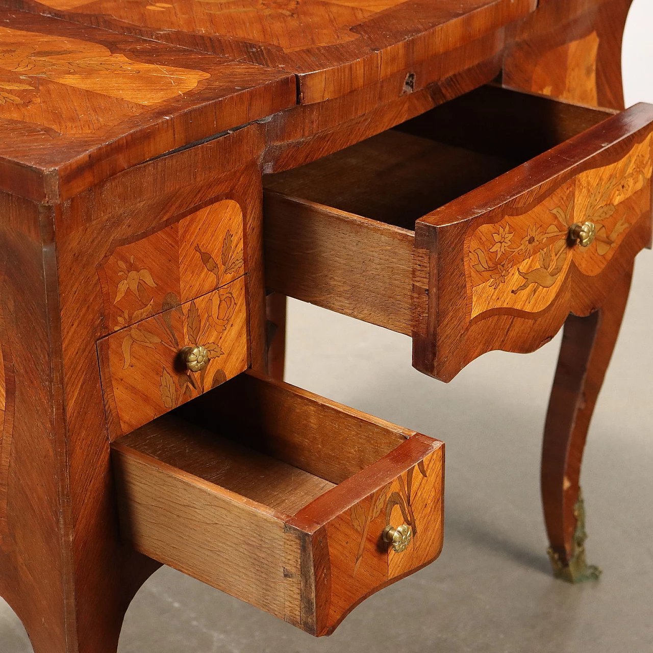 Vanity table with drawers in bois de rose veneer 4