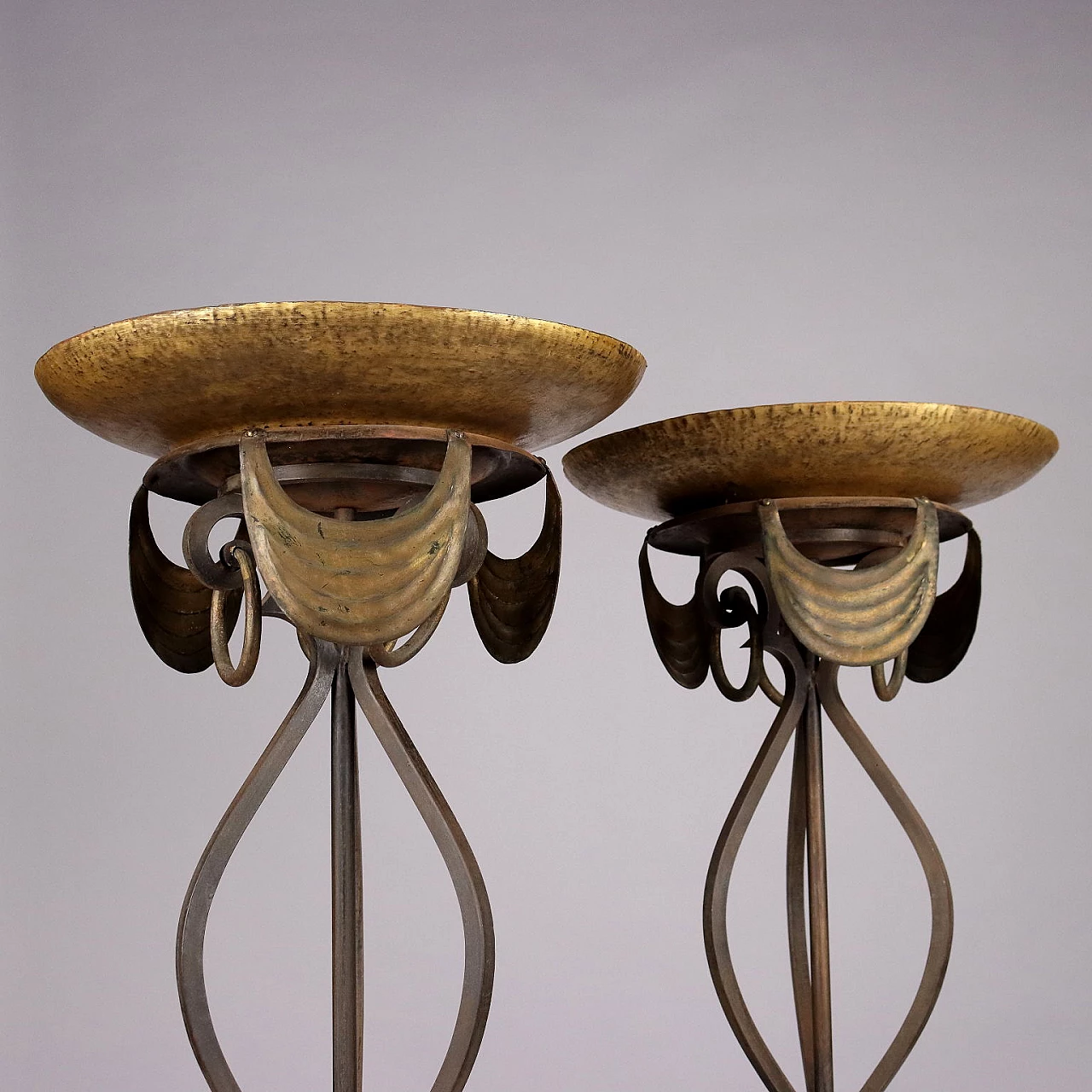 Pair of floor torch holders in wrought iron 3