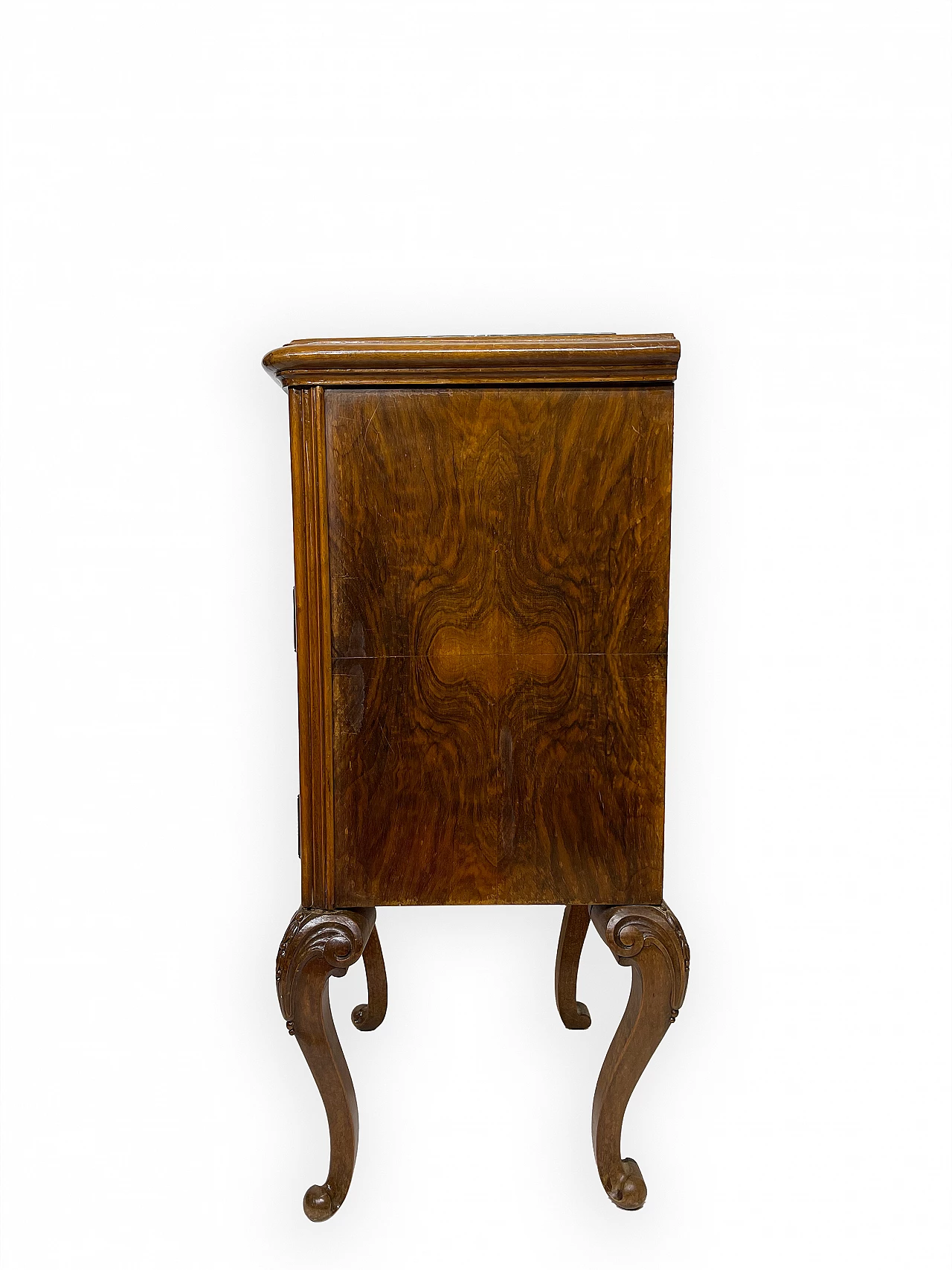 Pair of walnut bedside table with black veined marble top, 1930s 17