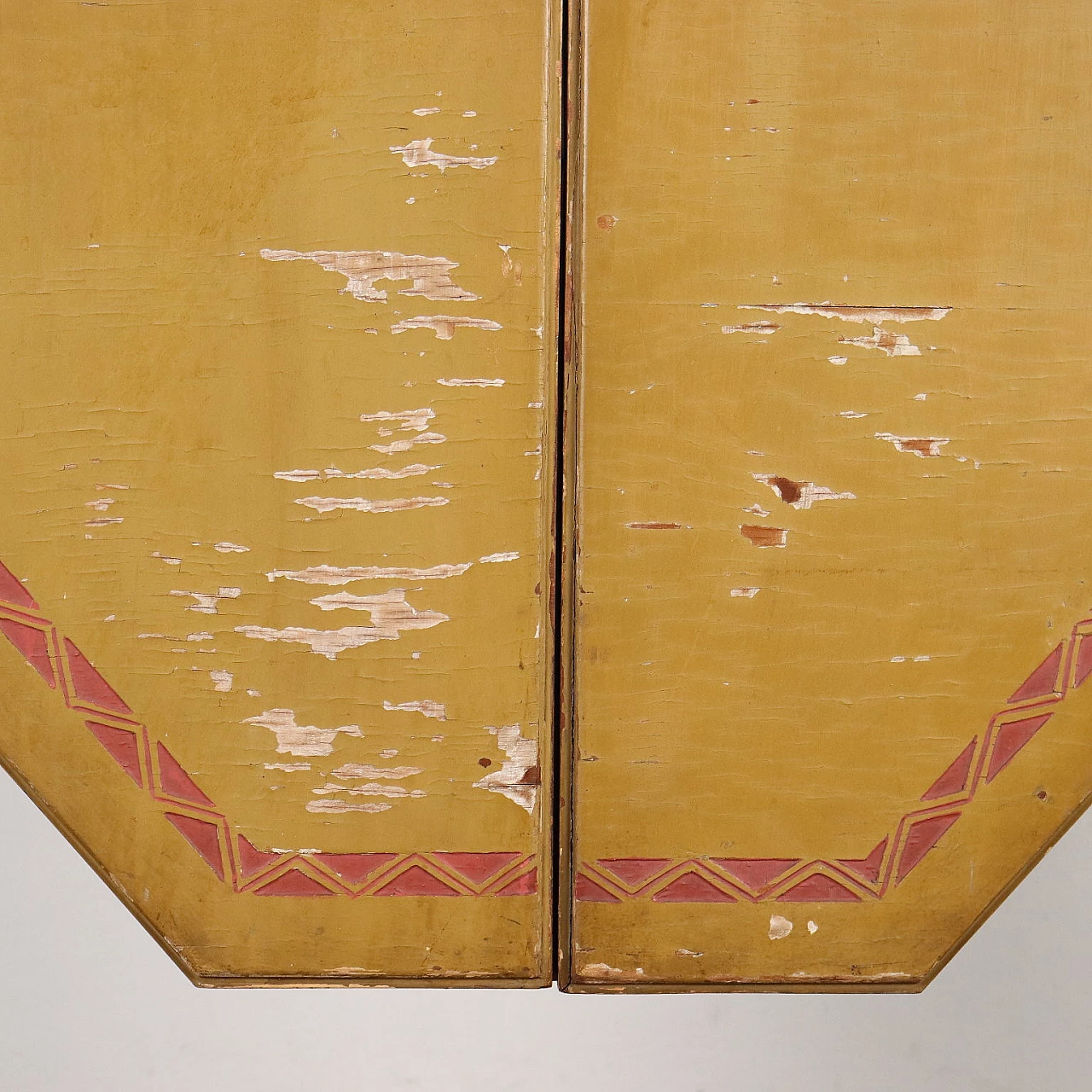 Specchio in legno laccato con doppia anta a battente, anni '30 4