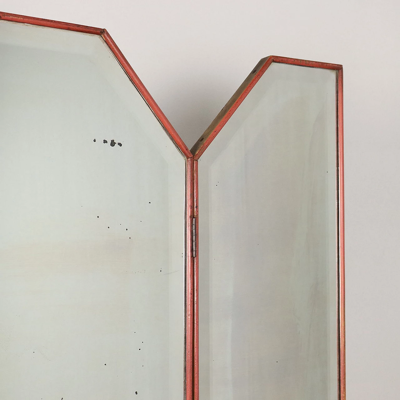 Specchio in legno laccato con doppia anta a battente, anni '30 6