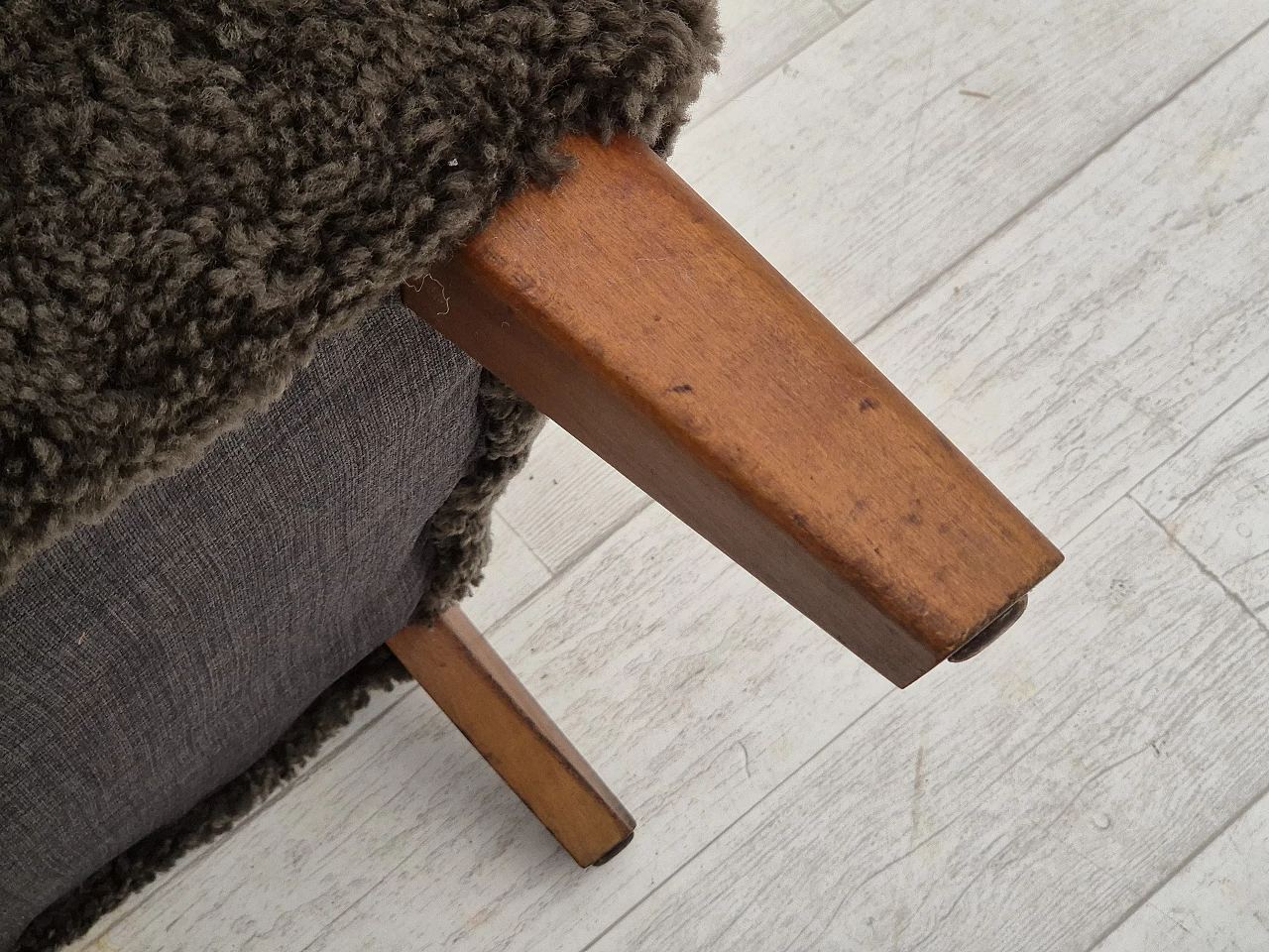 Danish beechwood armchair with sheep skin upholstery, 1950s 12