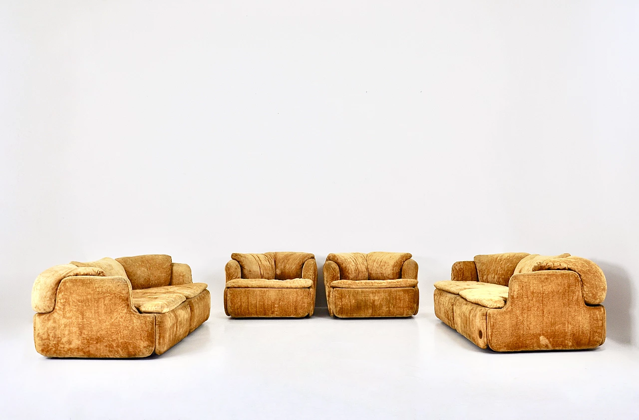 Pair of Confidential sofas and armchairs by Saporiti, 1970s 1