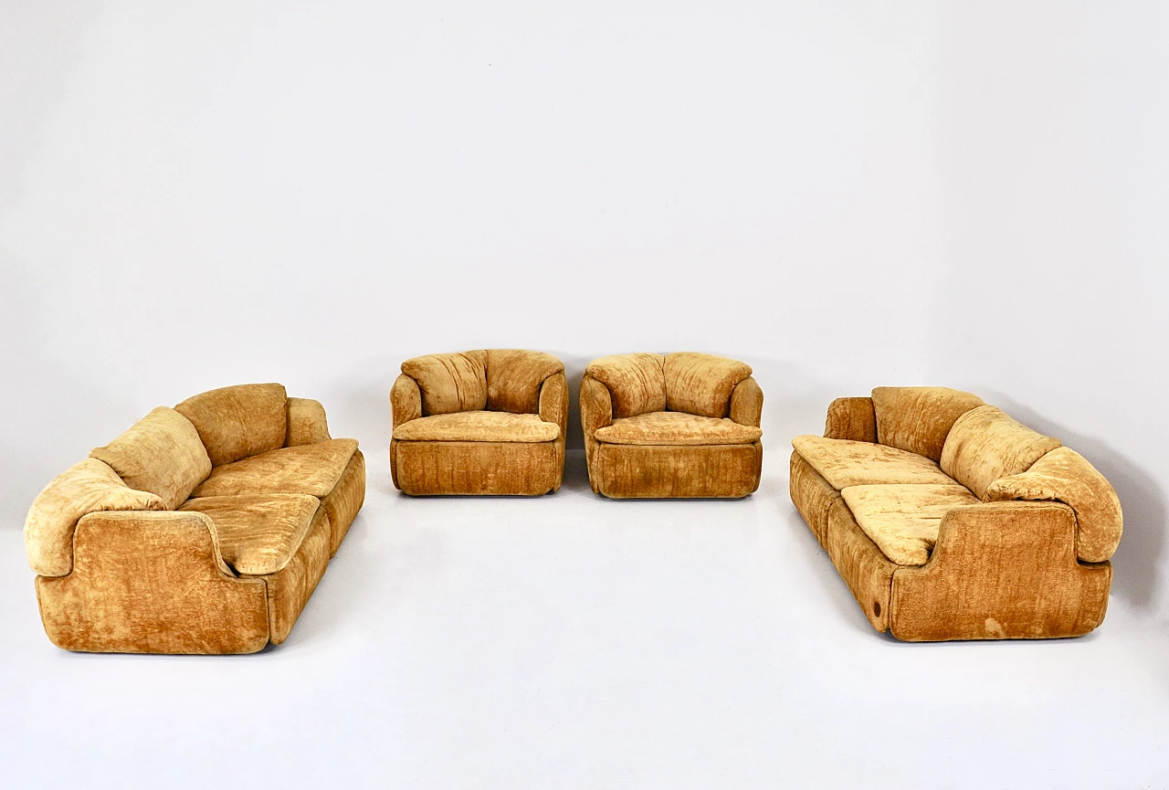 Pair of Confidential sofas and armchairs by Saporiti, 1970s 2