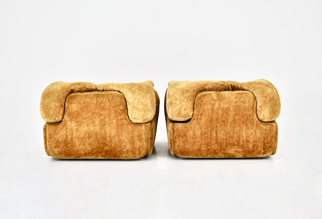 Pair of Confidential sofas and armchairs by Saporiti, 1970s 6