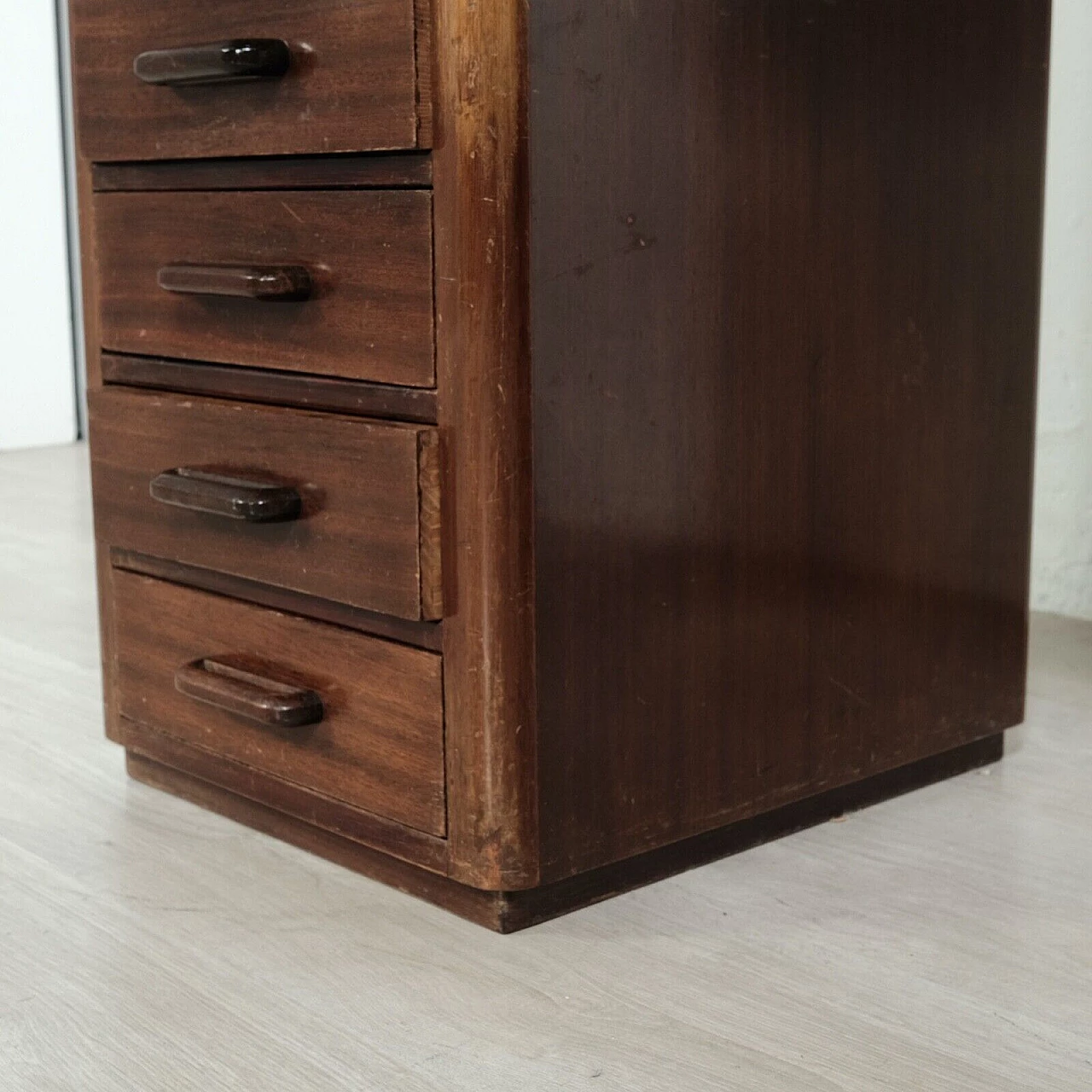Desk by A. Cassi Ramelli for Enrico & Paolo Borghi, 1940s 9