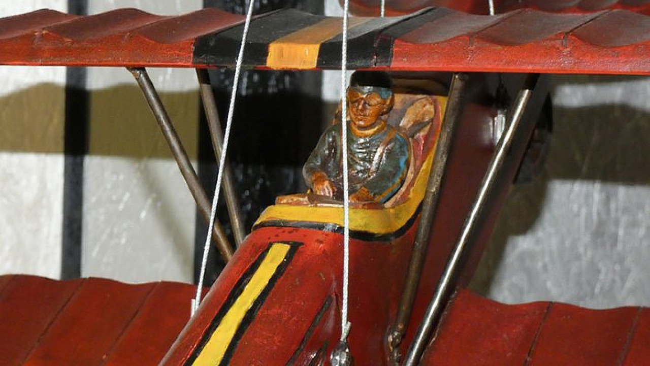 Modellino Francesco Baracca SPAD S.XIII in legno, anni '40 9