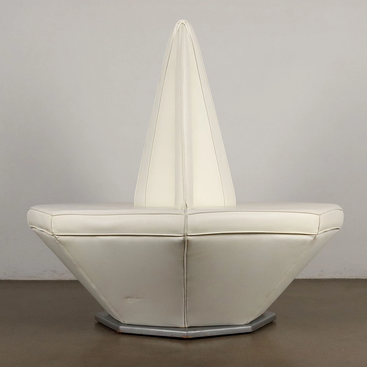 Polygonal sofa in white leatherette upholstery, 1980s 9