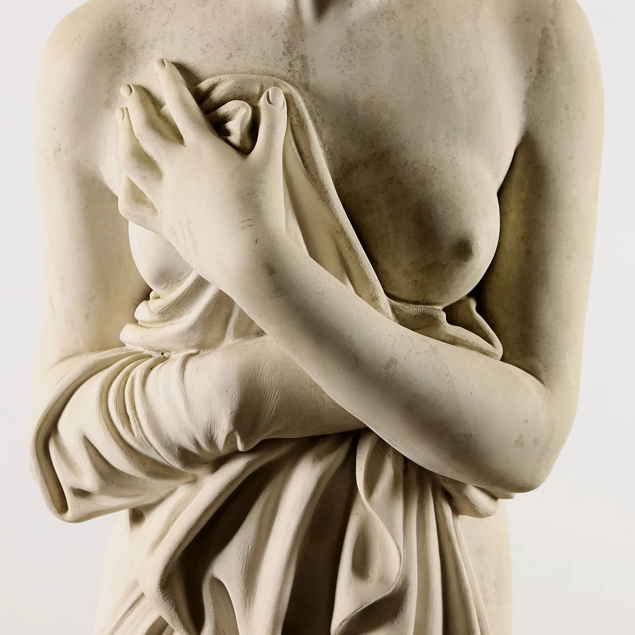 Dal Torrione, Venere Italica, scultura in marmo sintetico 6