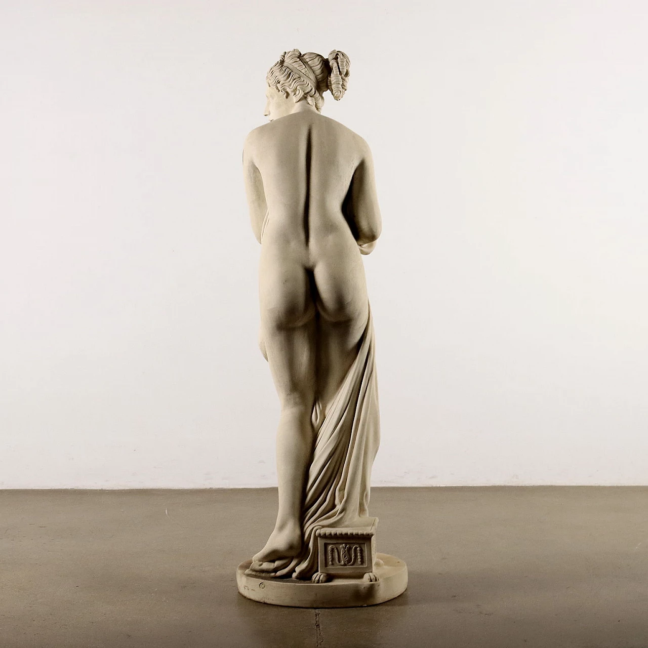Dal Torrione, Venere Italica, scultura in marmo sintetico 8
