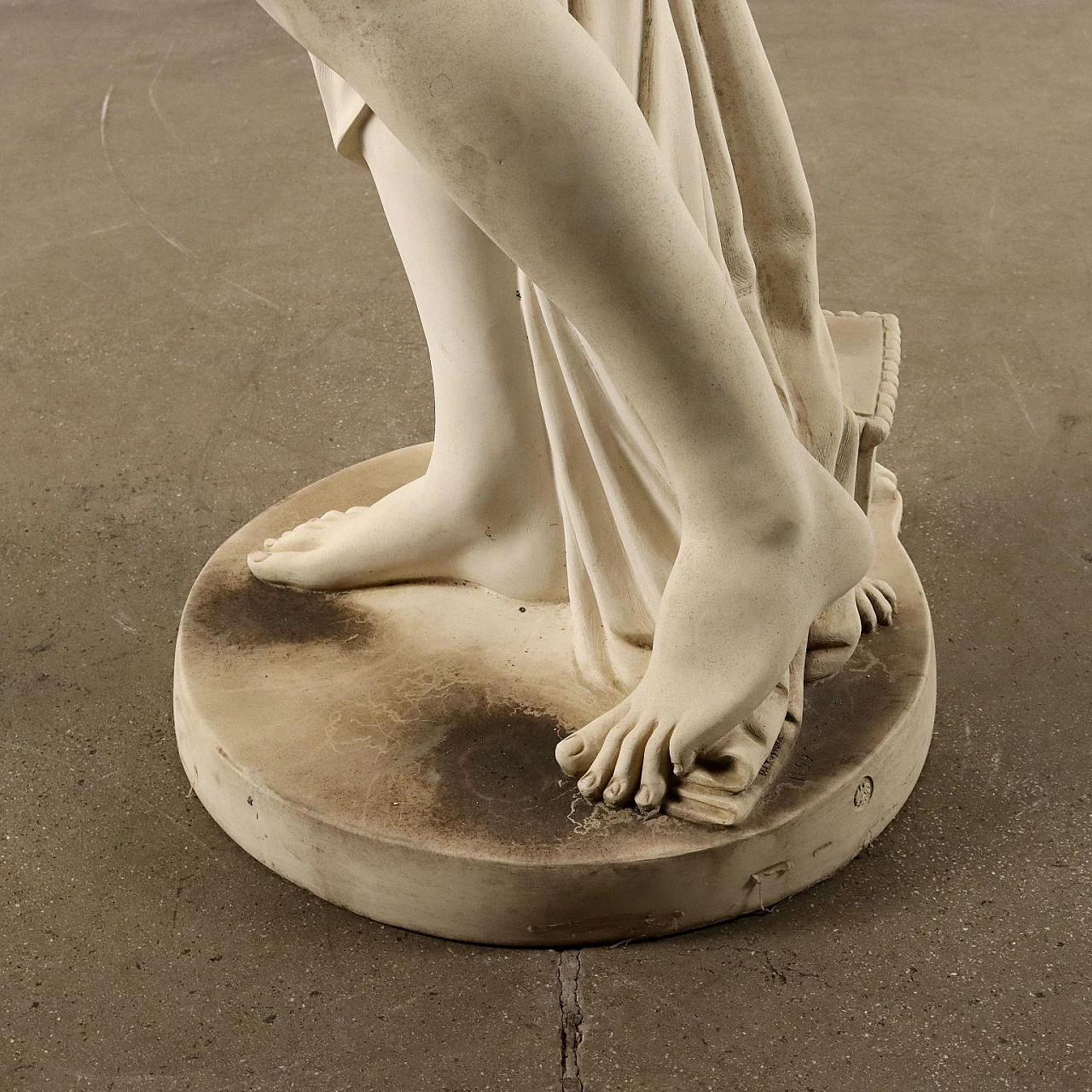 Dal Torrione, Venere Italica, scultura in marmo sintetico 9