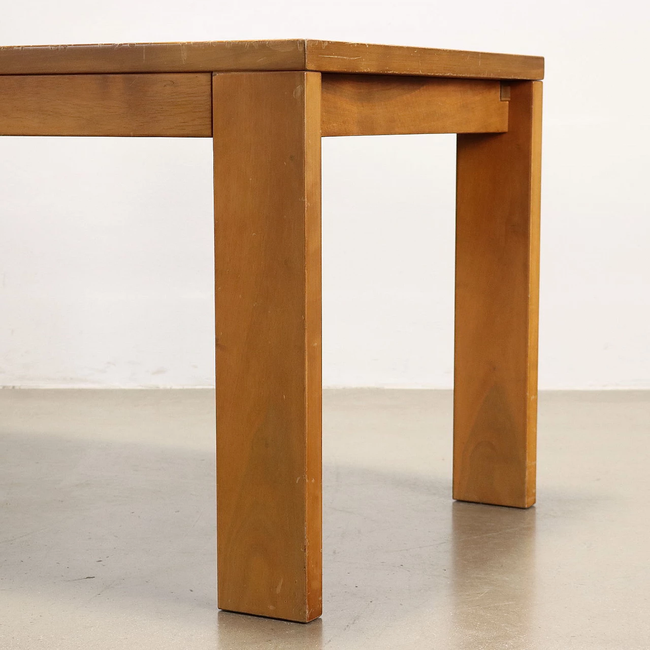 Walnut veneered wood table, 1970s 5