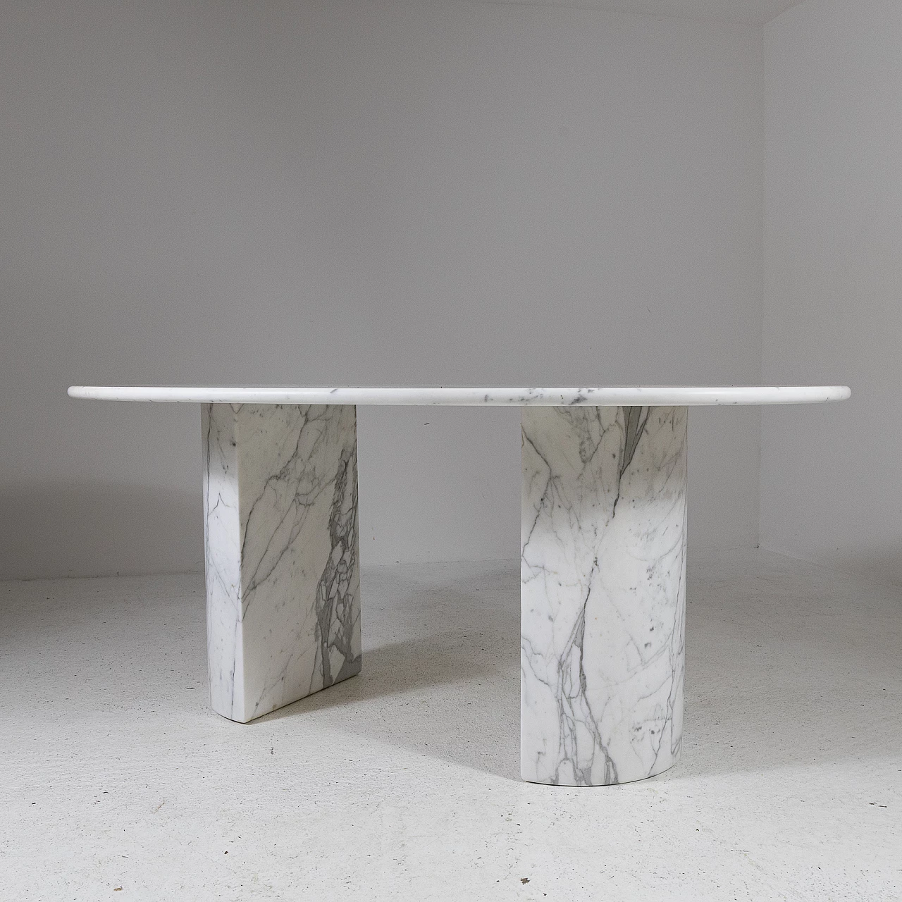Tavolo ovale in marmo bianco di Carrara, anni '70 8