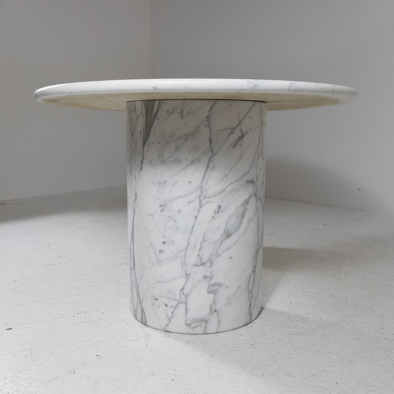 Tavolo ovale in marmo bianco di Carrara, anni '70 11