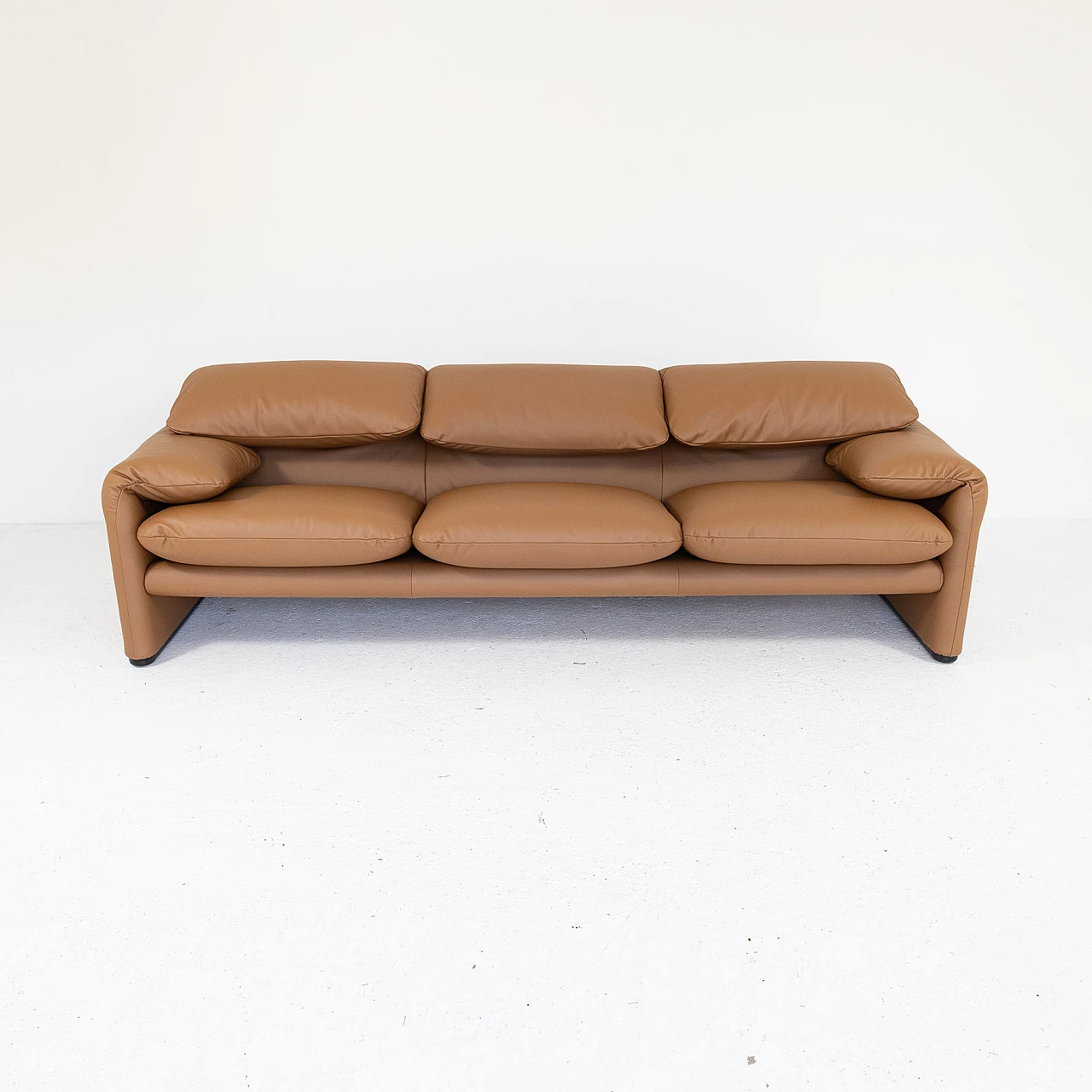 Maralunga sofa by Vico Magistretti for Cassina, 1970s 1